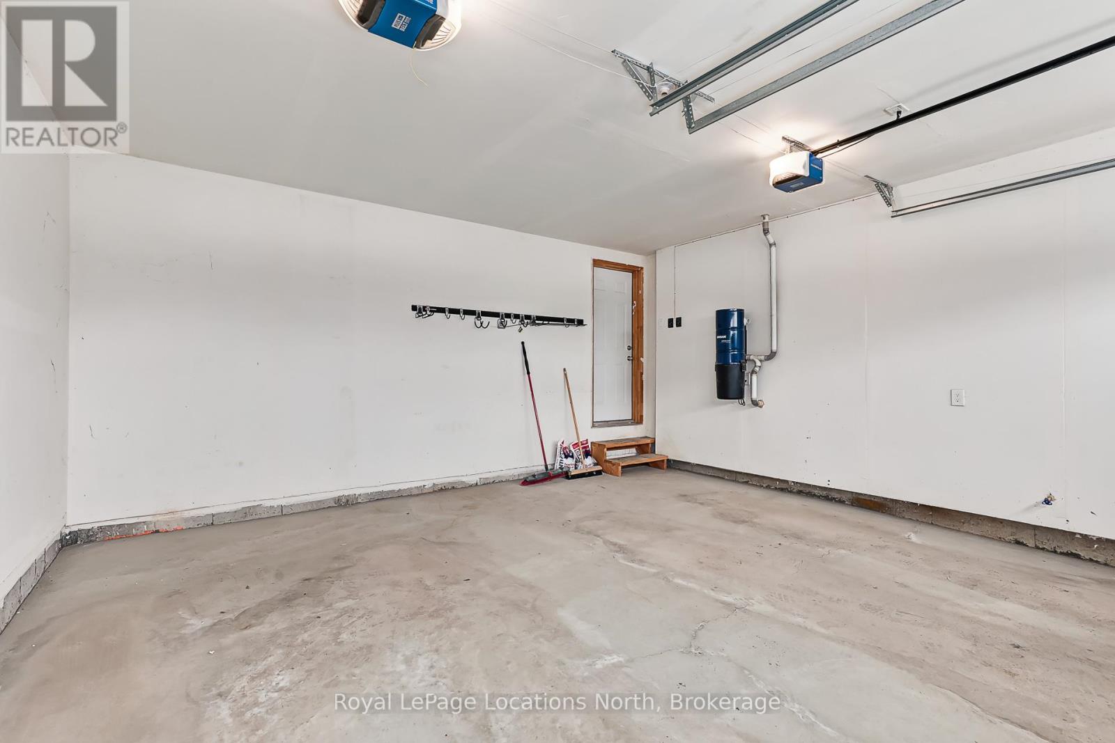 137 ALLEGRA DRIVE - 40