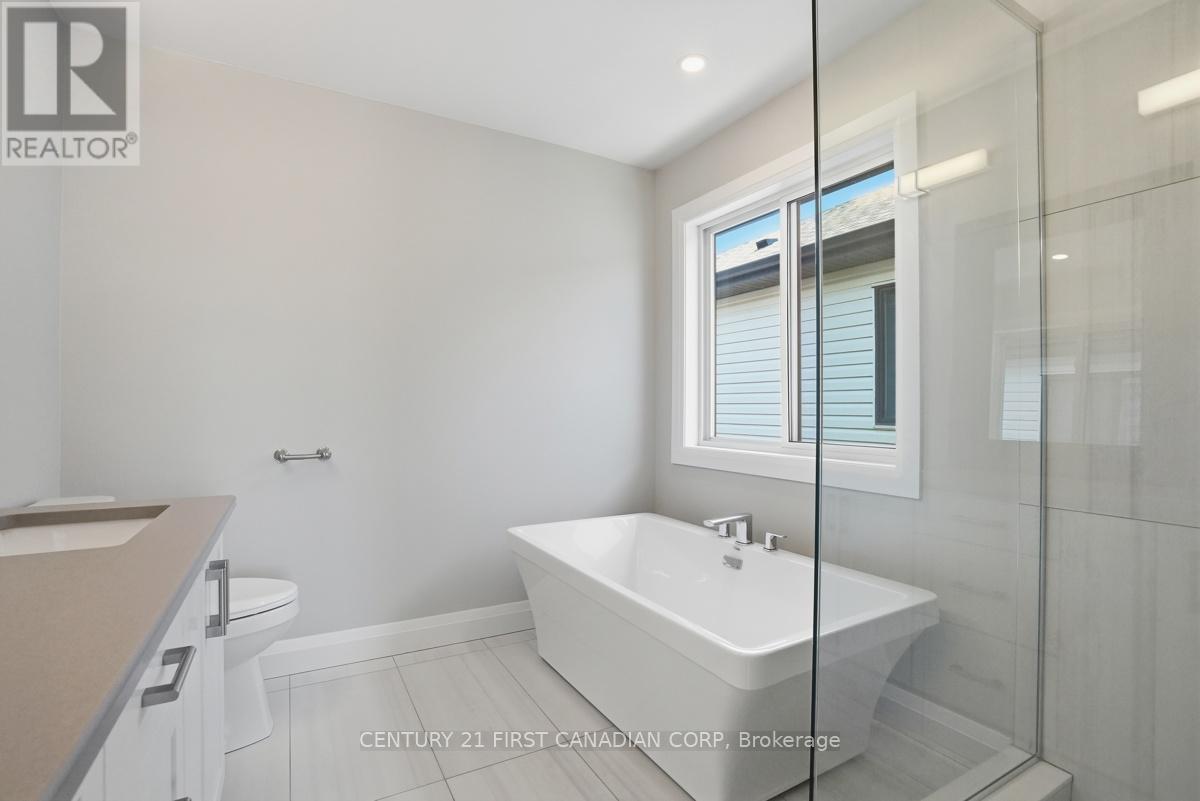 2775 ORIOLE DRIVE - 21