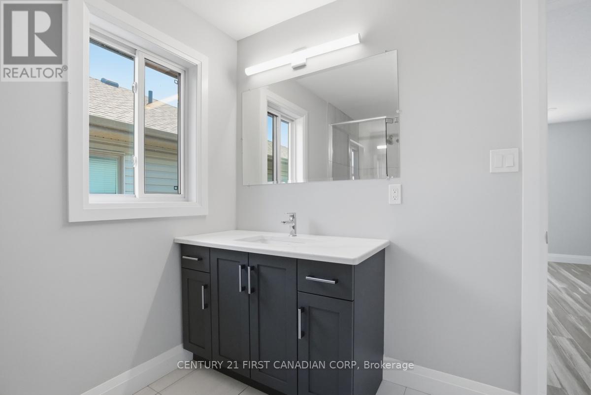 2775 ORIOLE DRIVE - 25