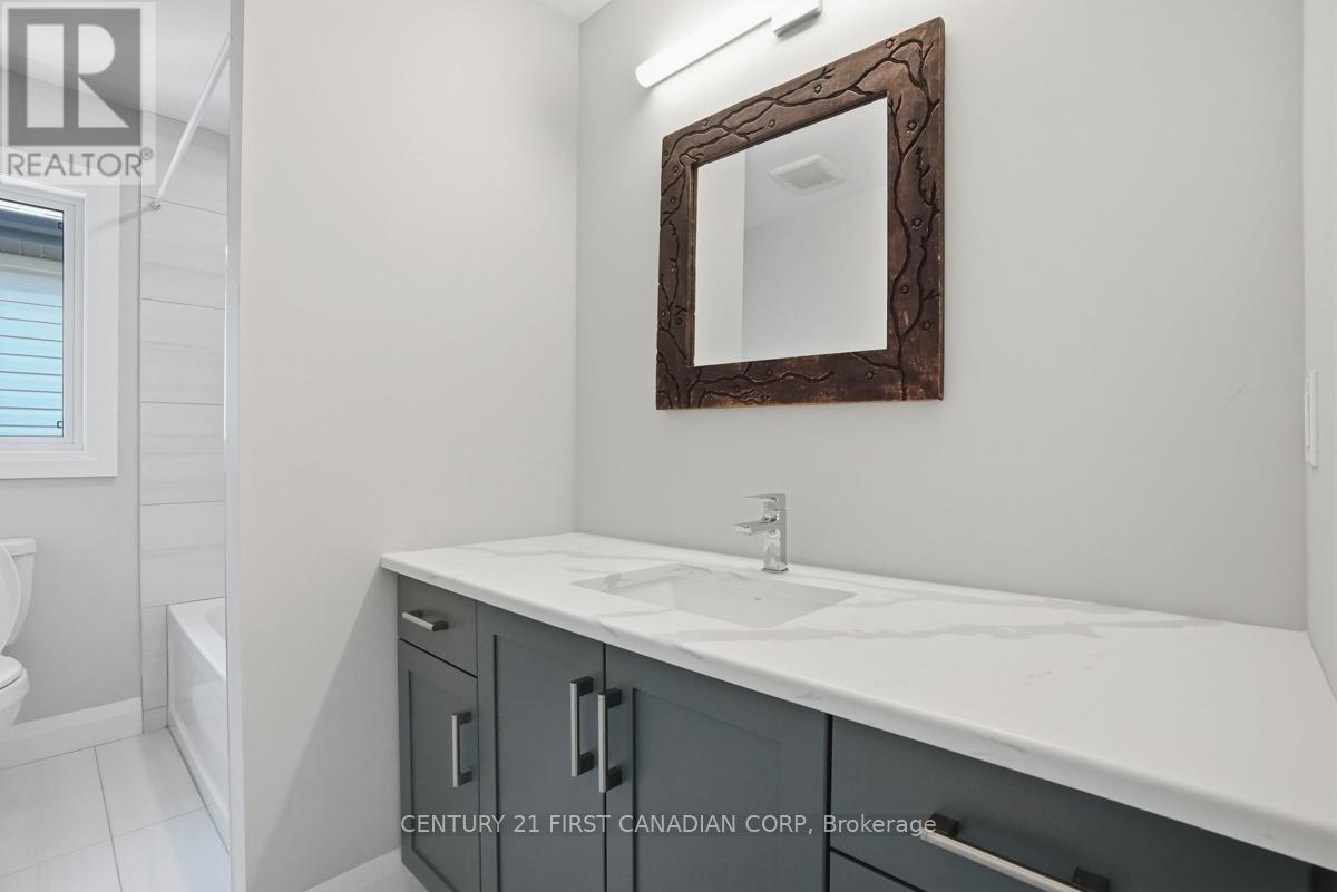 2775 ORIOLE DRIVE - 29
