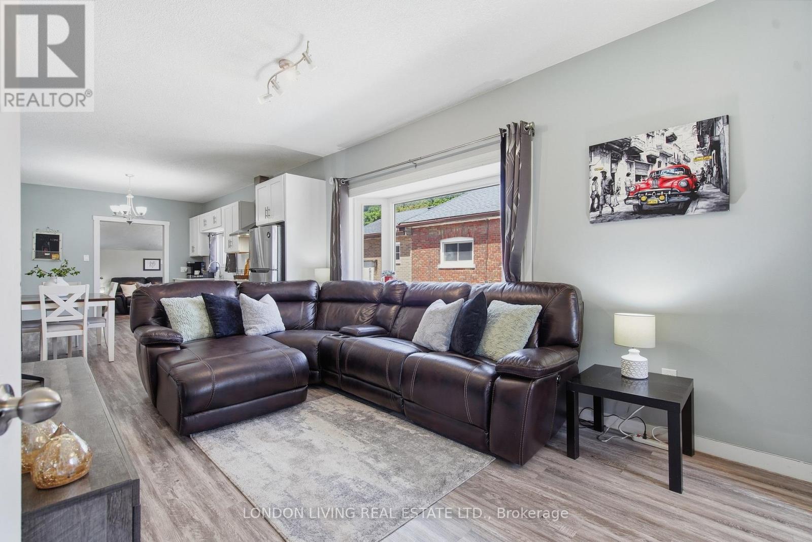 1176 FLORENCE STREET - 12