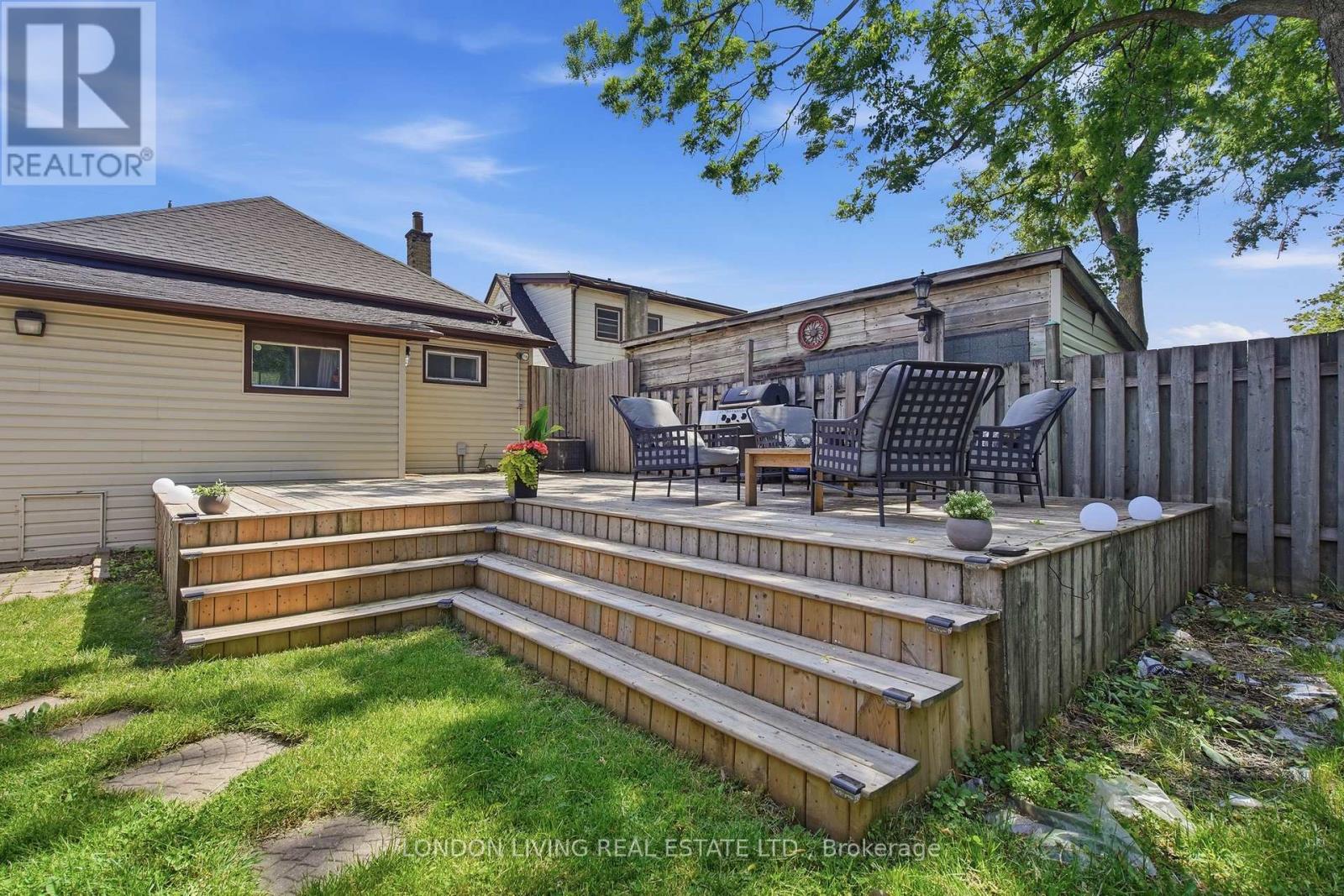 1176 FLORENCE STREET - 36