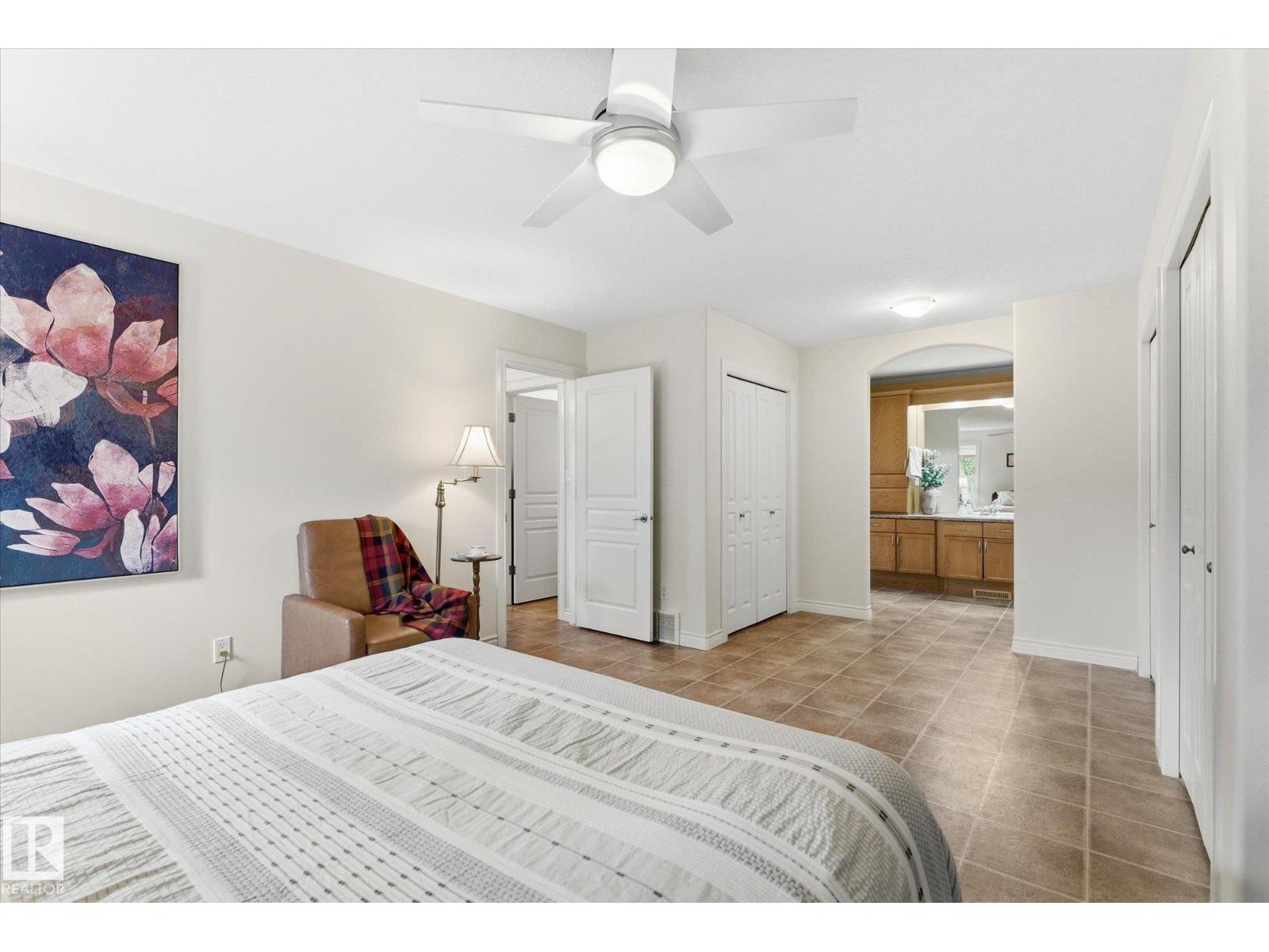 843 Oakland PL — photo 24