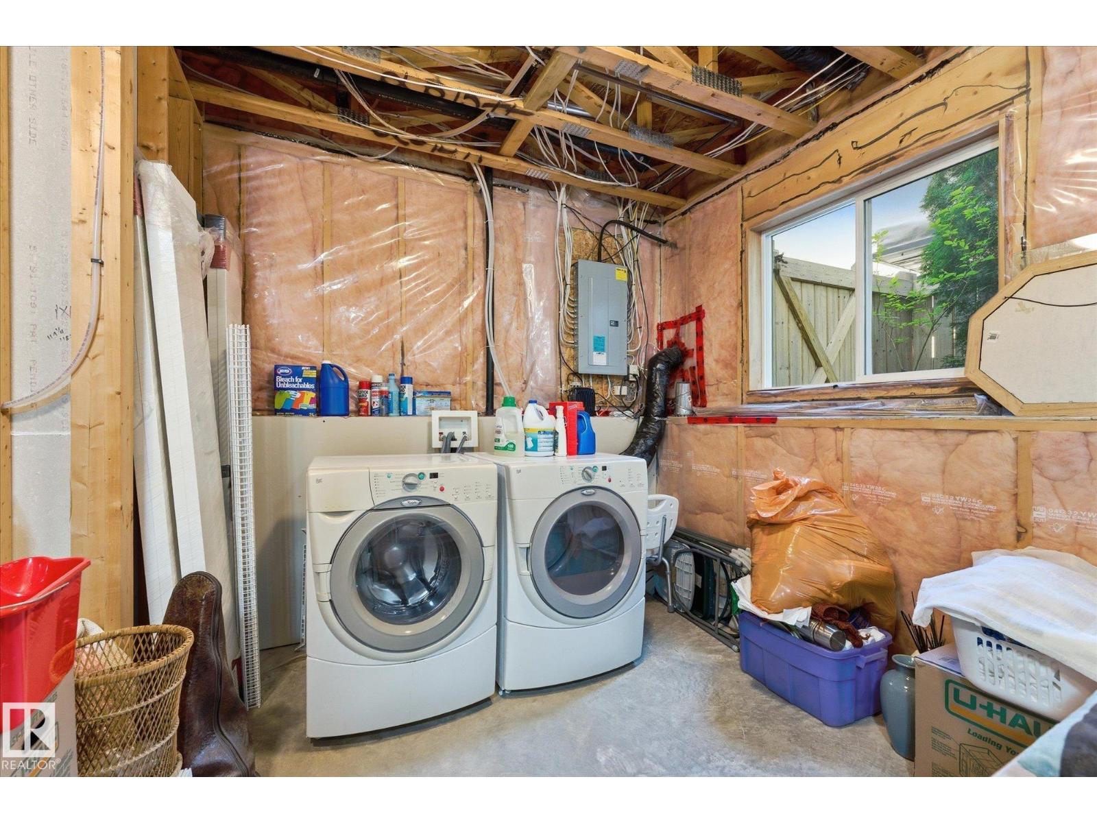 843 Oakland PL — photo 36