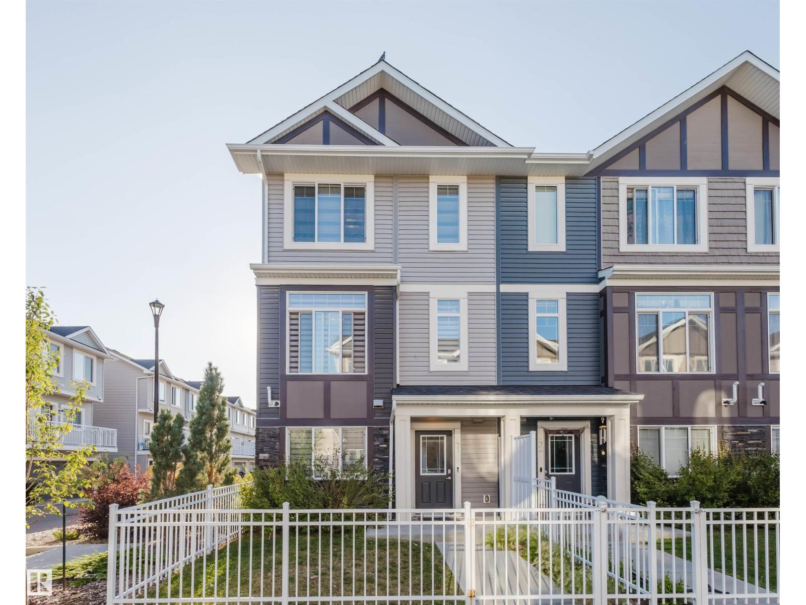 #41 2215 24 ST NW - Image 3
