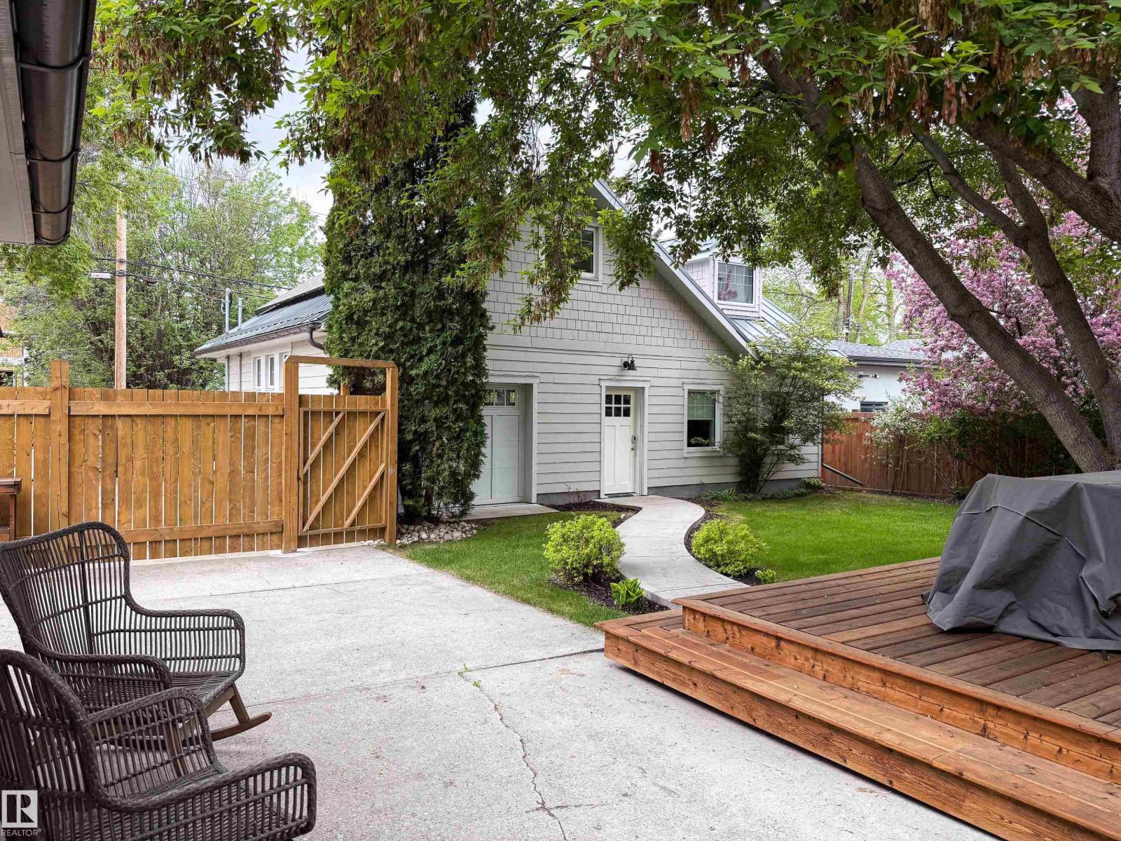 8332 120 ST NW - 50