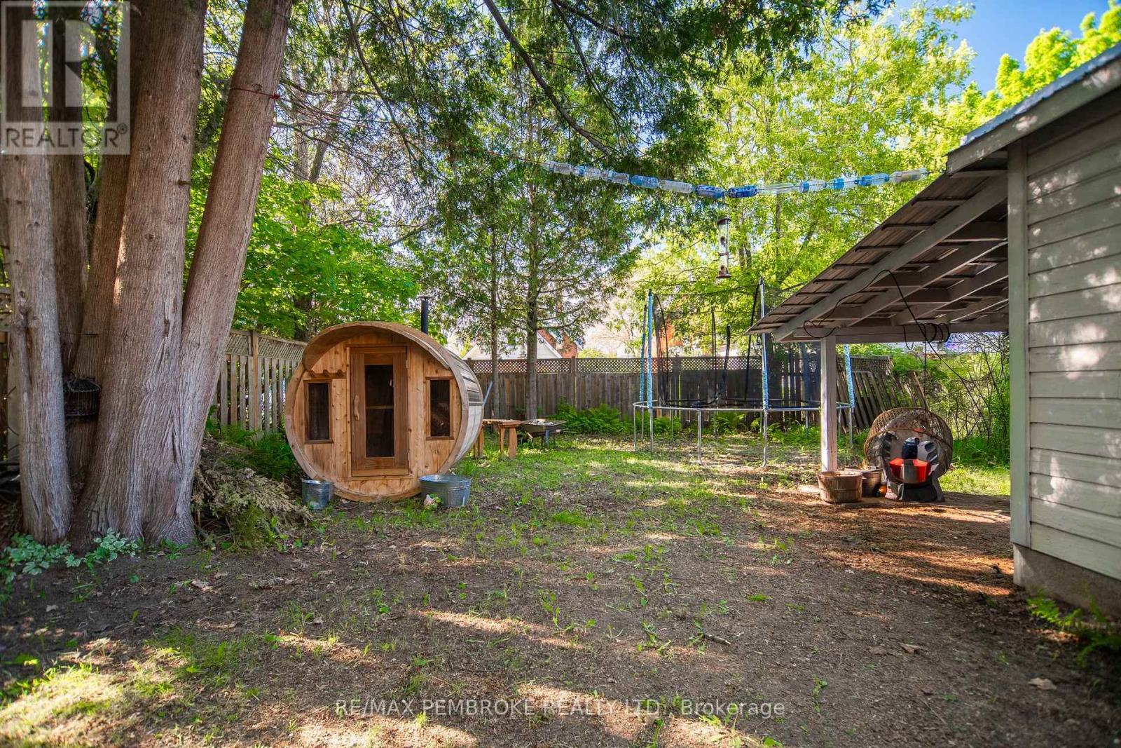 259 ISABELLA STREET - 38