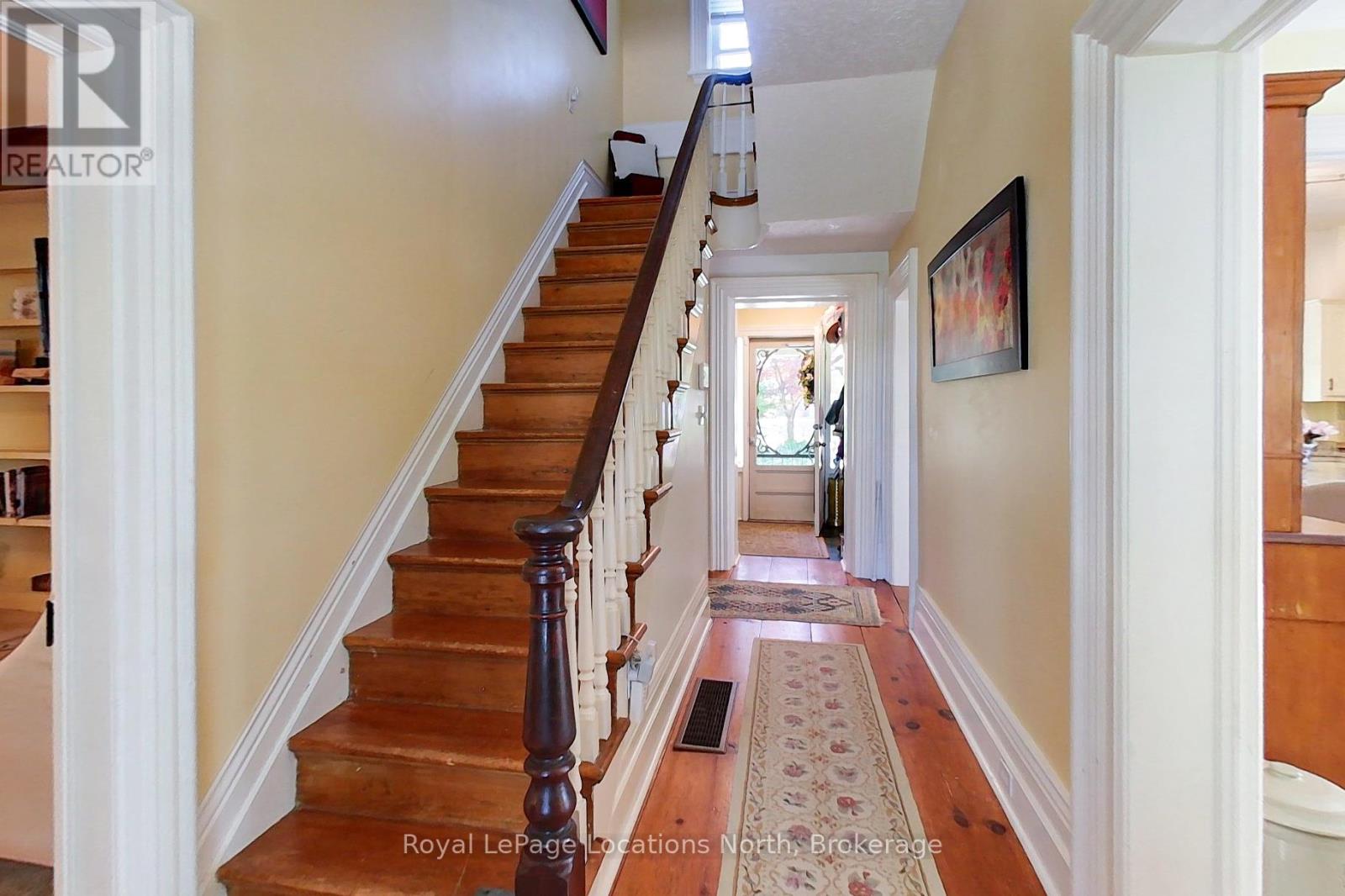 44 PARKVIEW AVENUE - 24