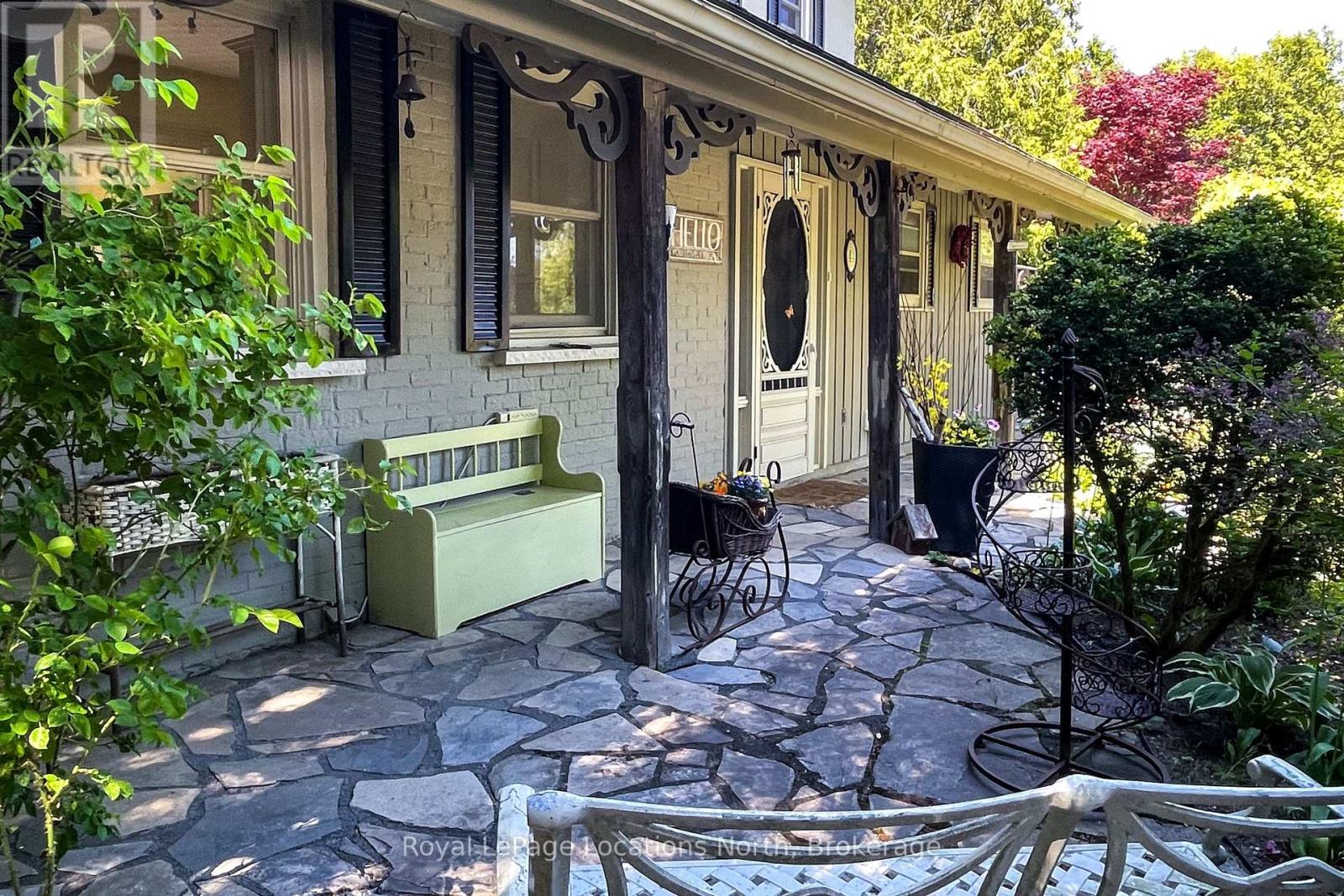 44 PARKVIEW AVENUE - 6