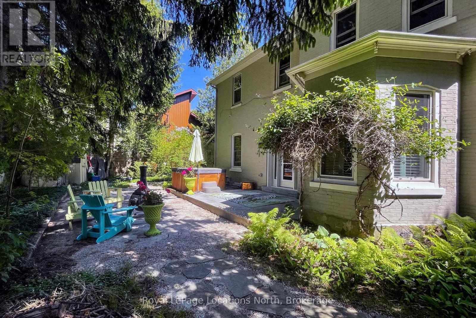 44 PARKVIEW AVENUE - 8