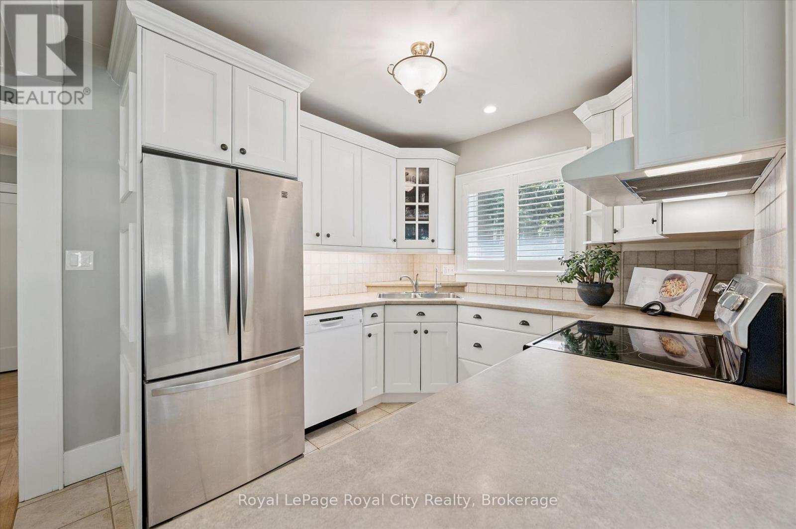 3 MCCRAE BOULEVARD - 13