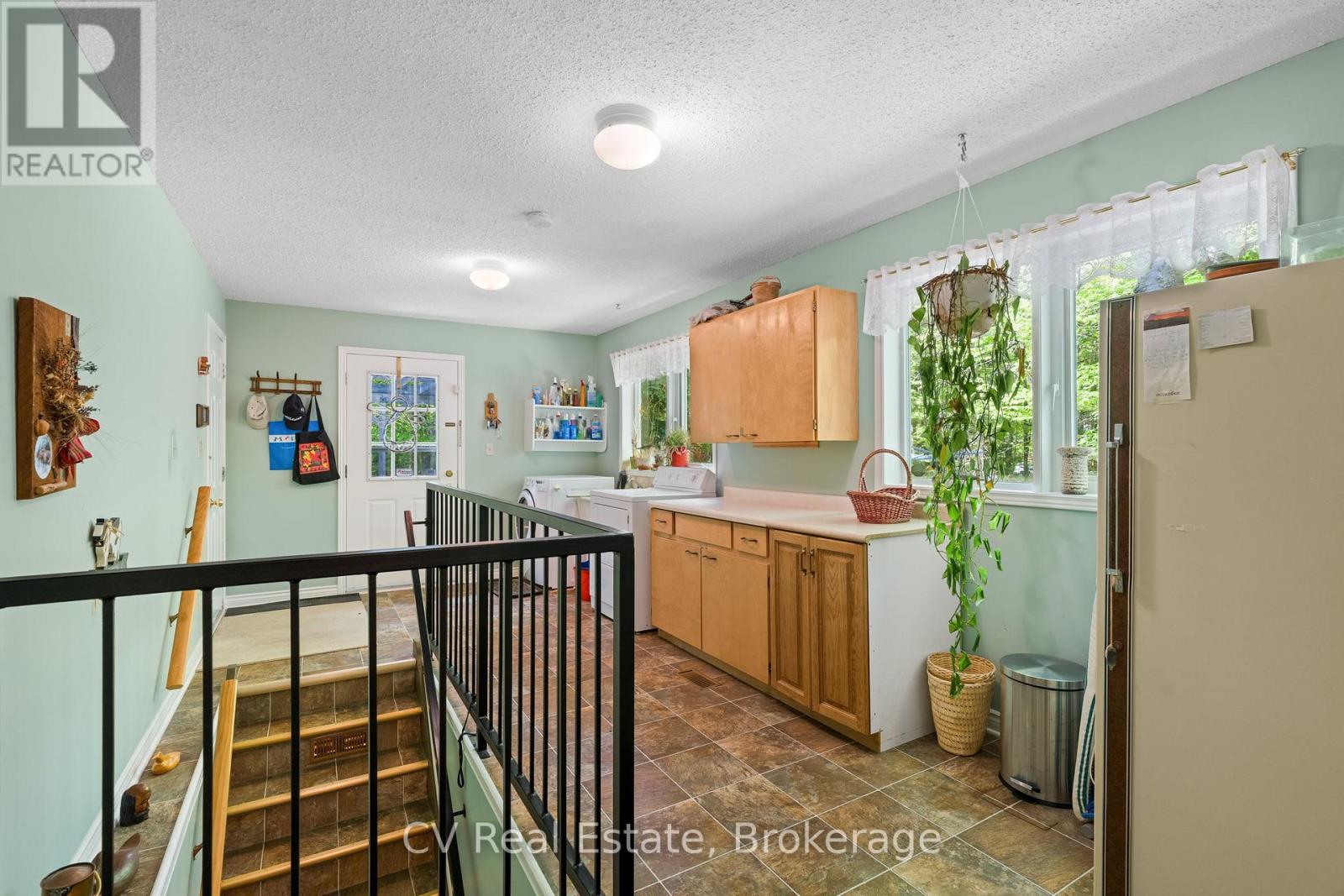 16 BREISACHER ROAD - 19
