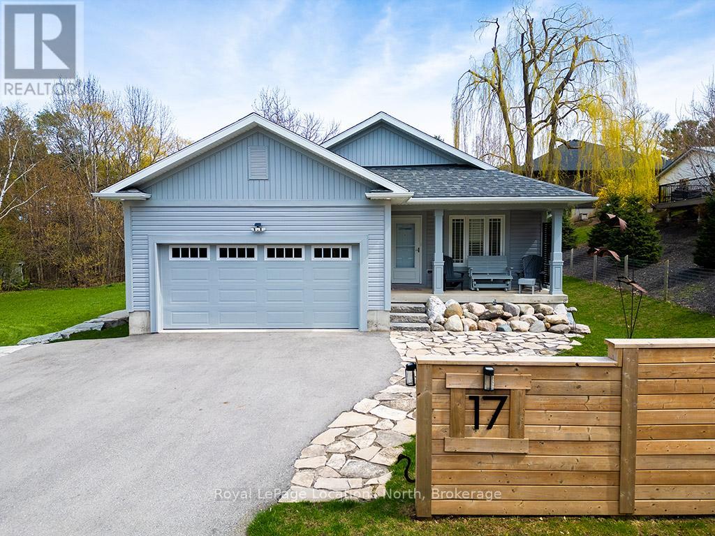 17 ELGIN STREET S - 1