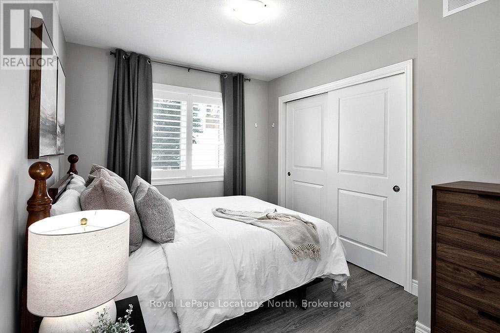 17 ELGIN STREET S - 16