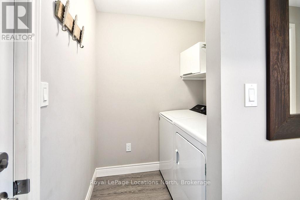 17 ELGIN STREET S - 17