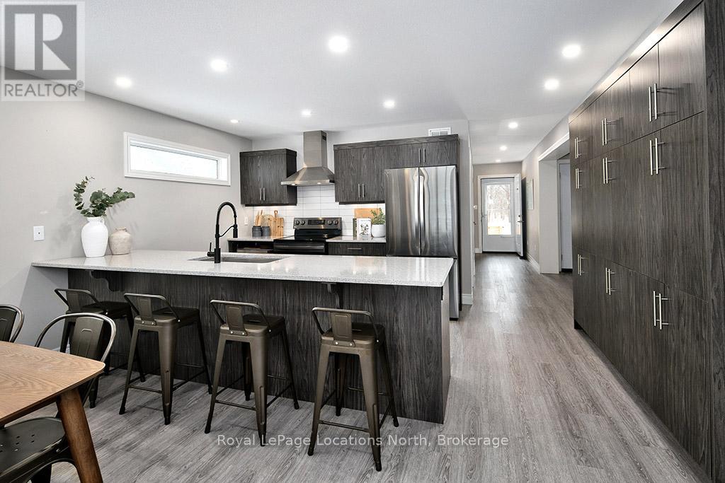 17 ELGIN STREET S - 5