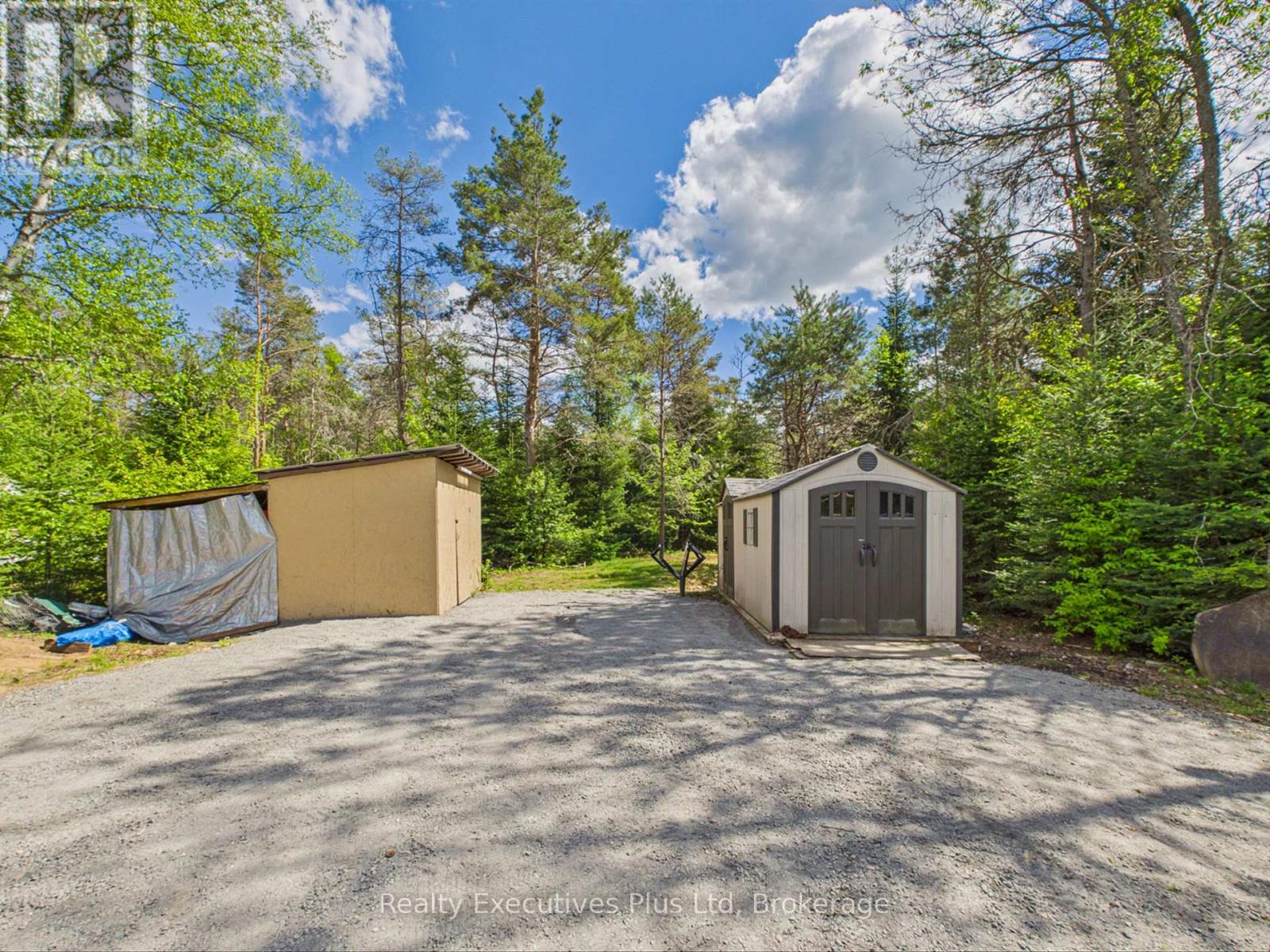 235 ROCK POINT ROAD - 8
