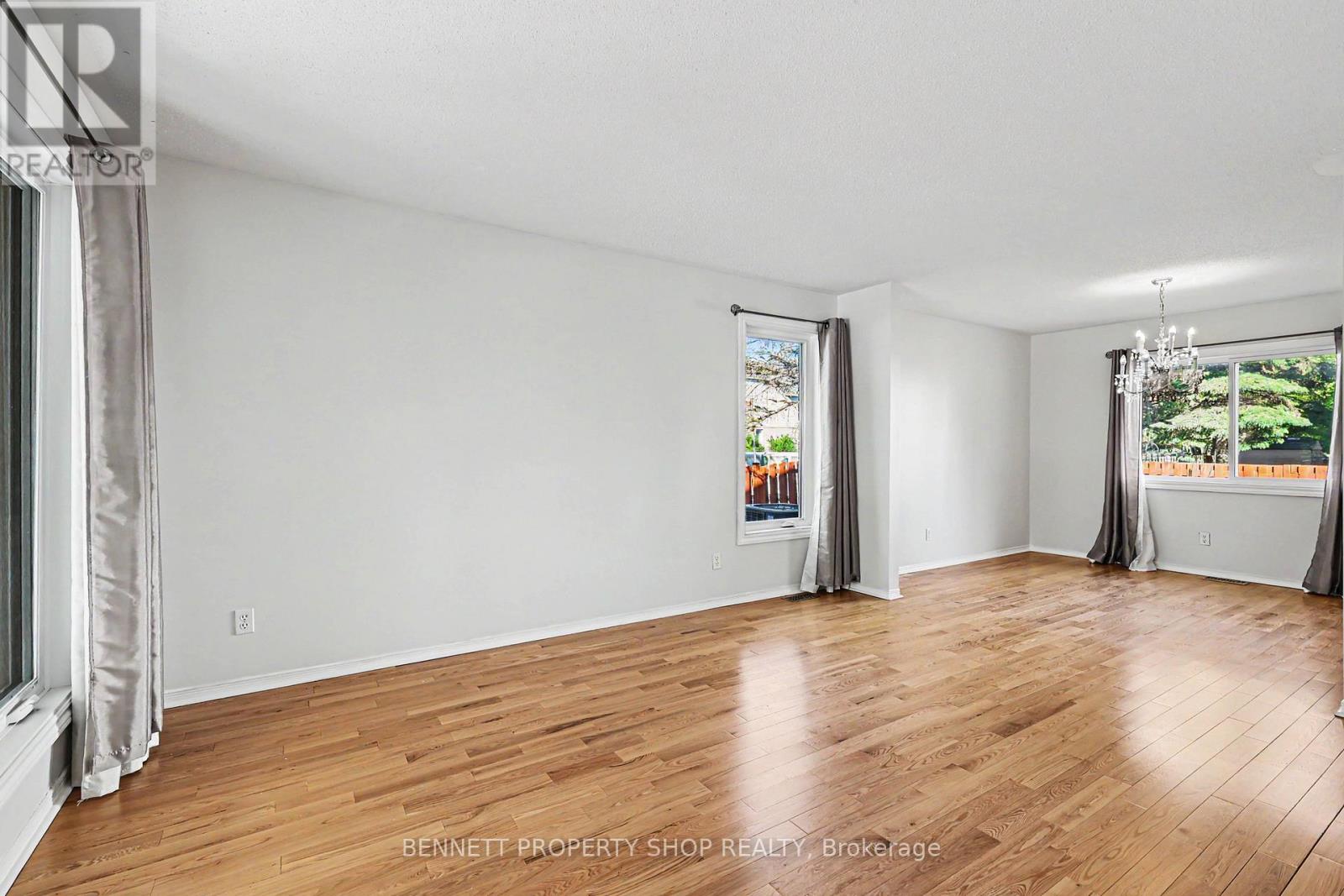 82 EMERALD MEADOWS DRIVE - 6