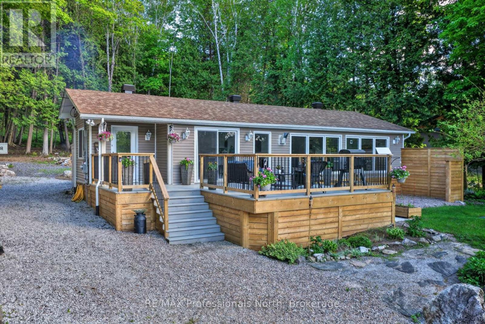 1086 PROVIDENCE DRIVE - 1