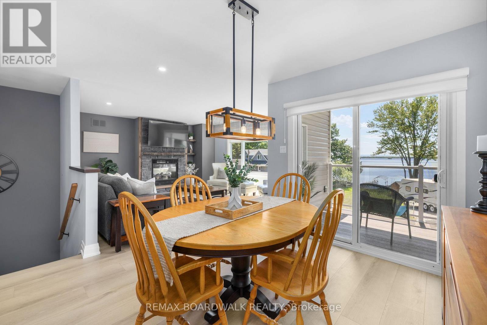 159 DUNLOP CRESCENT - 15
