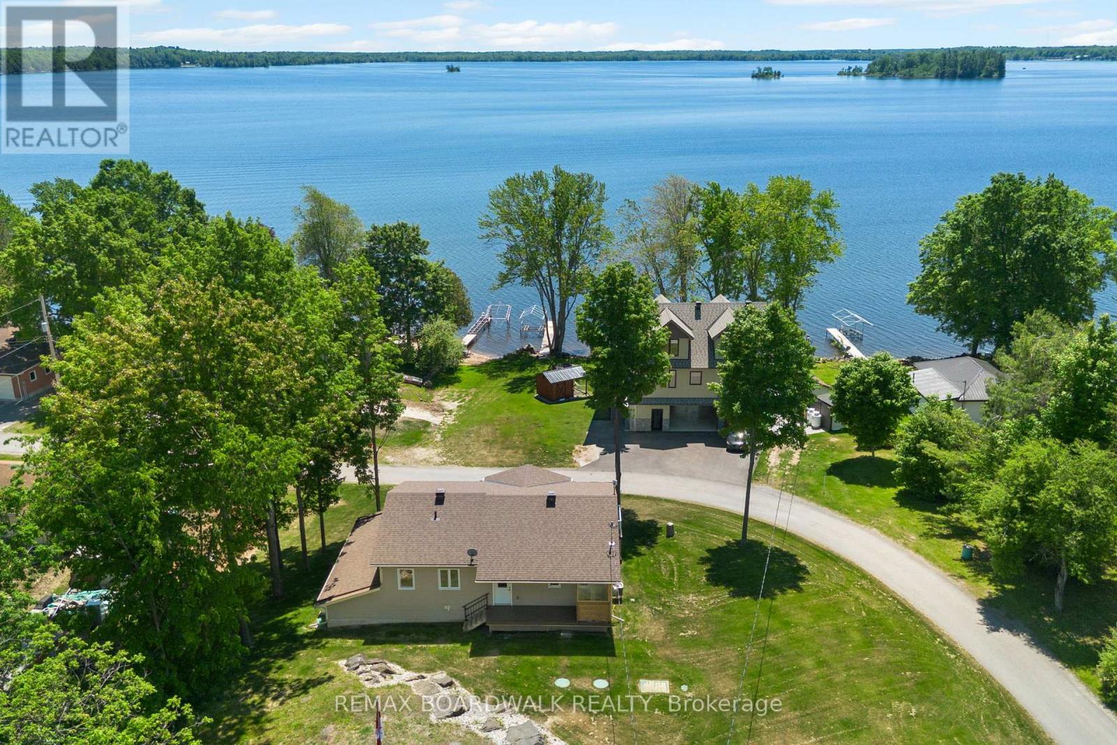 159 DUNLOP CRESCENT - 5