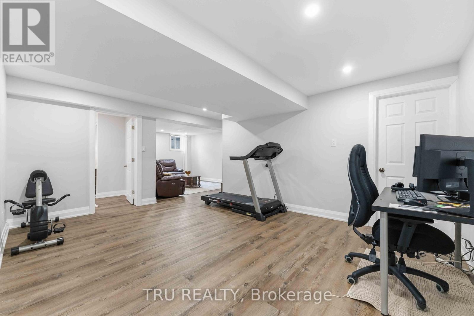 344 SWEETCLOVER WAY - 40