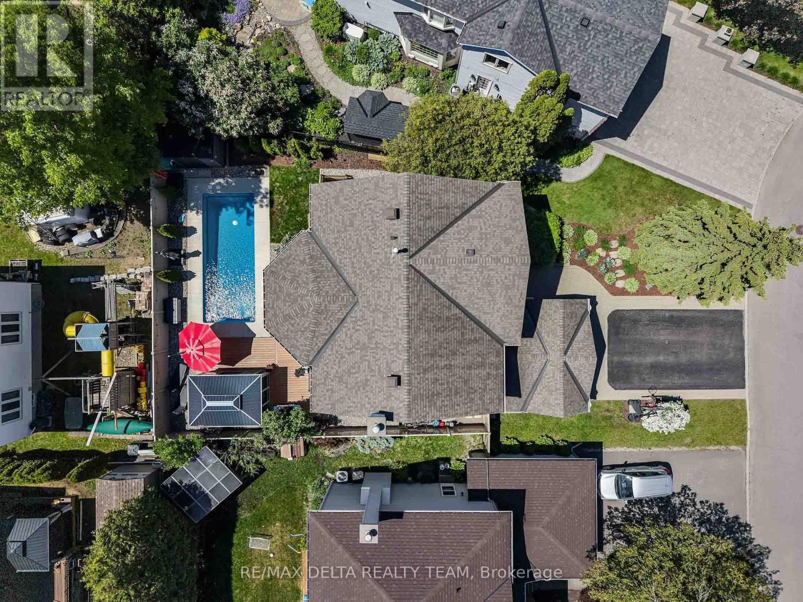 1426 CHEVERNY CRESCENT - 45
