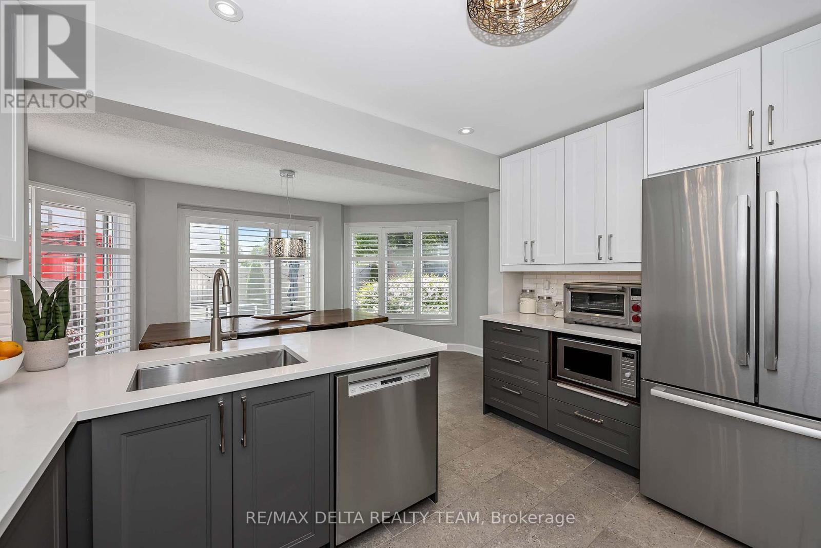 1426 CHEVERNY CRESCENT - 8