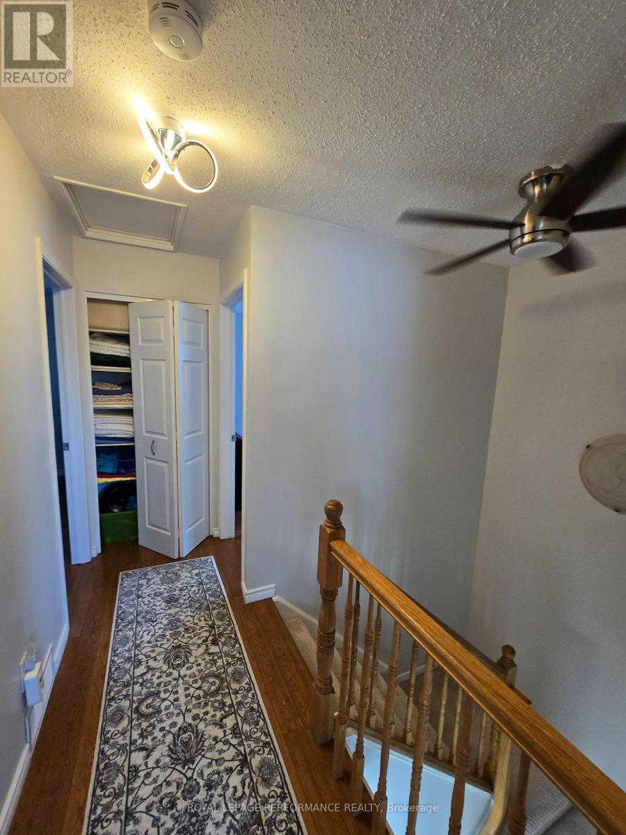 61 HAWLEY CRESCENT - 29