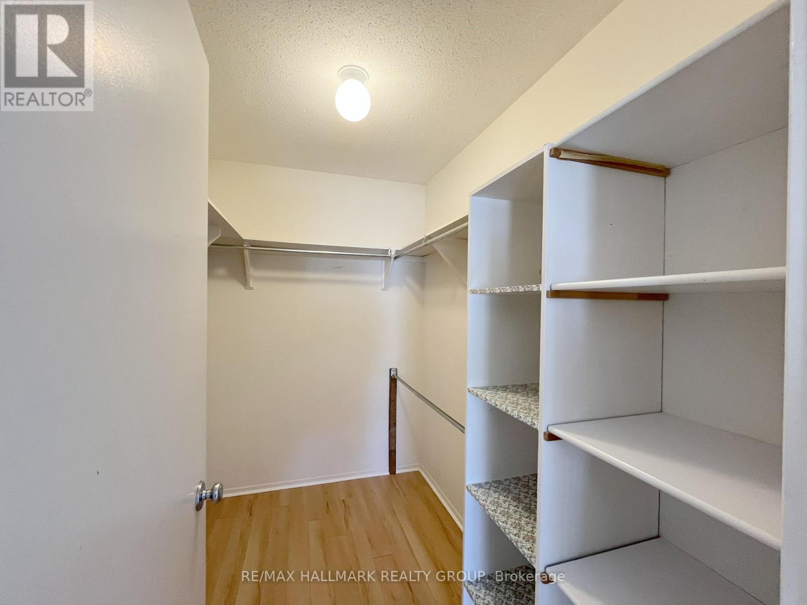 #310 214 VIEWMOUNT DRIVE - 12