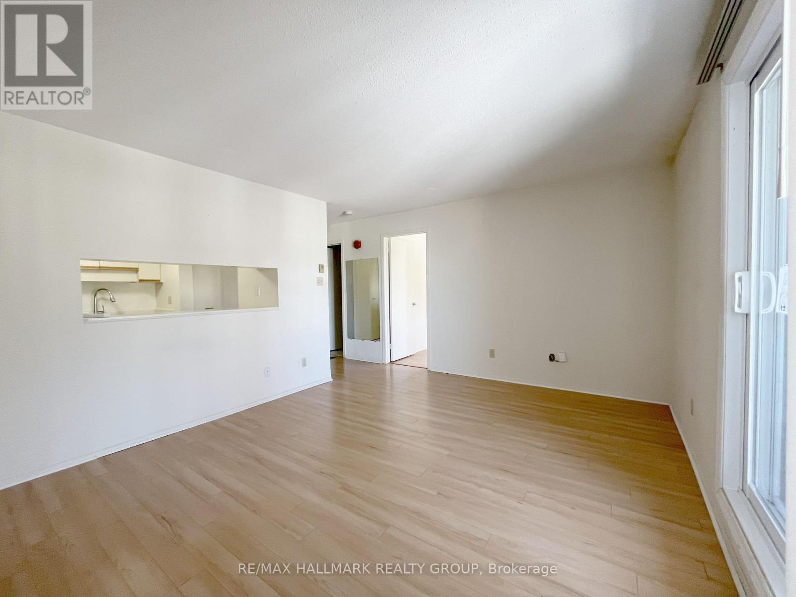 #310 214 VIEWMOUNT DRIVE - 8