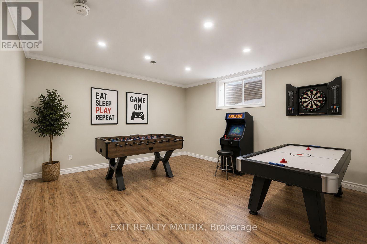 House for Rent in Ottawa – 103 – 856 NOTRE-DAME STREET, Ottawa – By Peter Sagos - Image 12