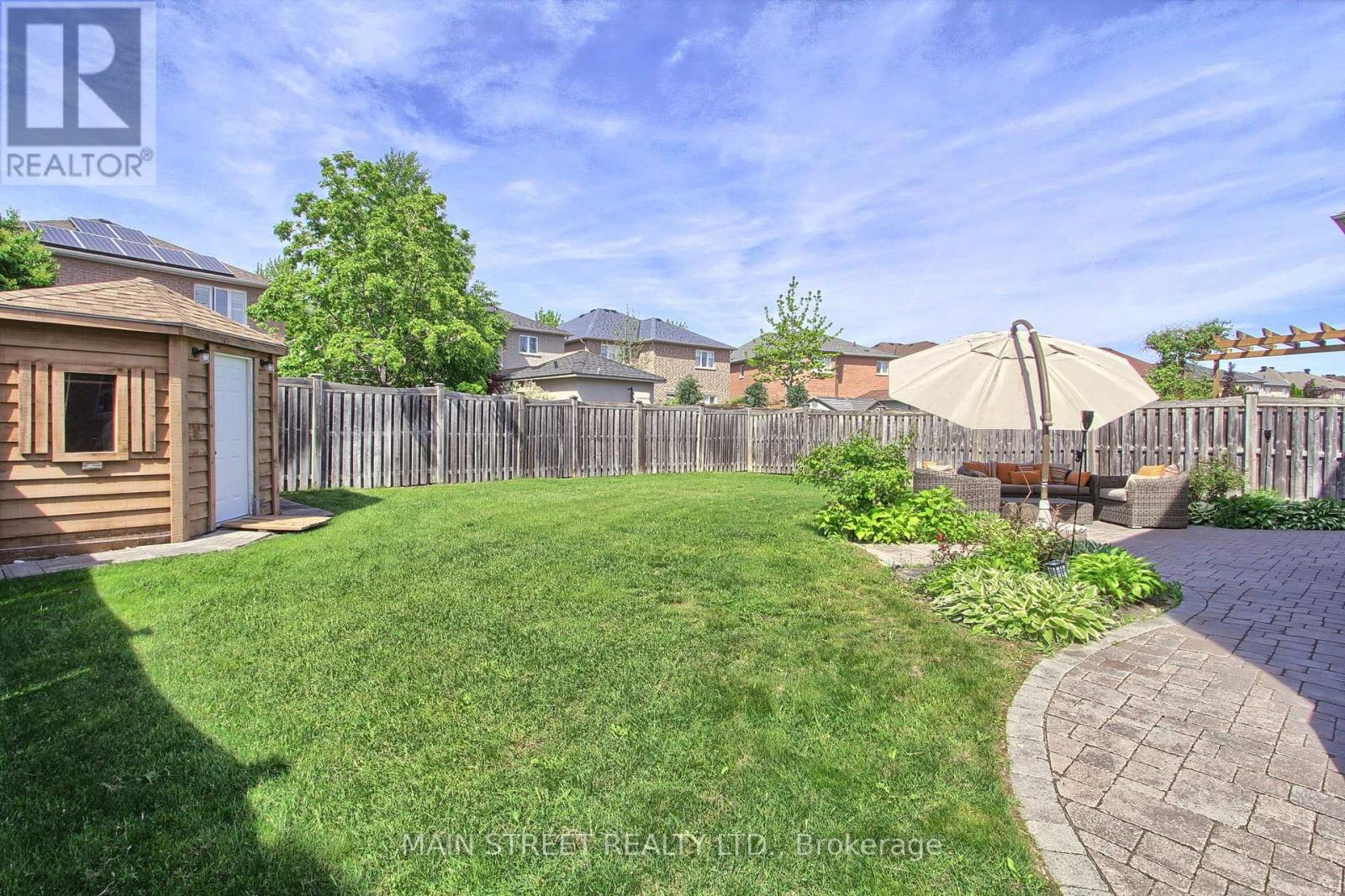 14 REGINALD LAMB CRESCENT - 48
