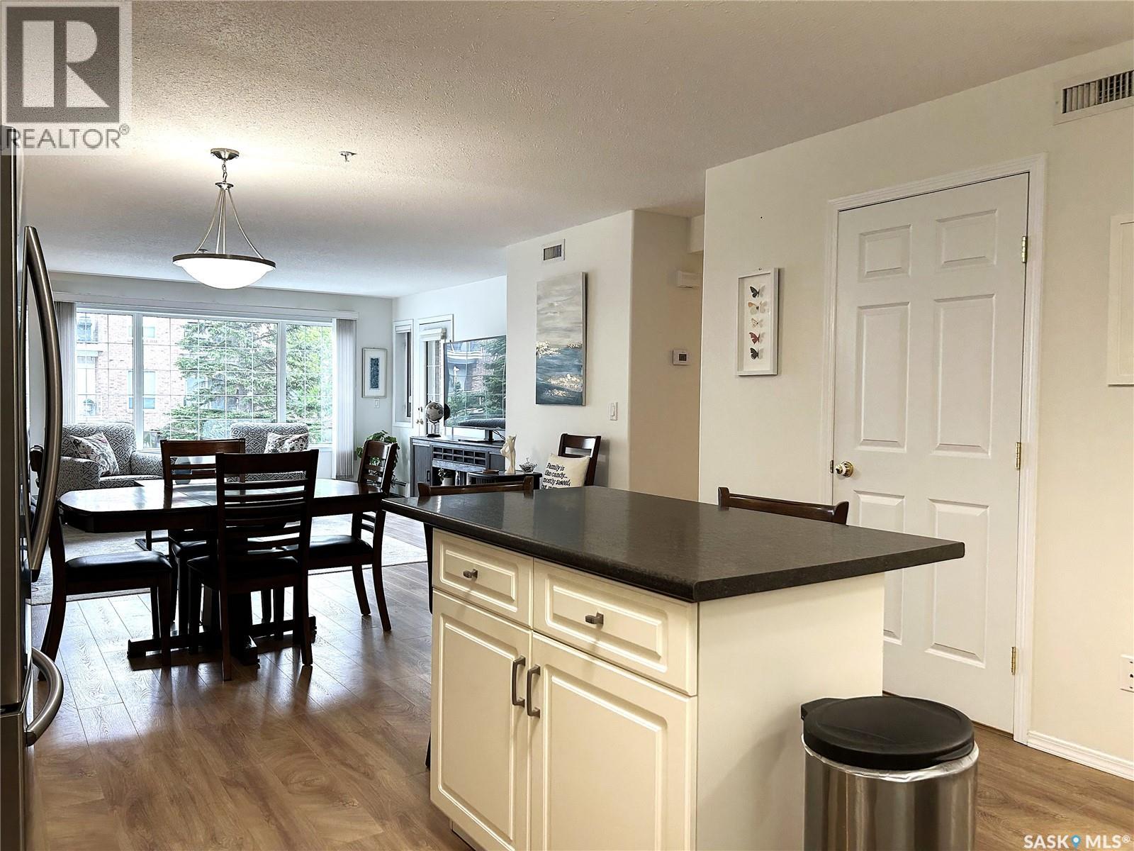 #105 910 Heritage VIEW - 5