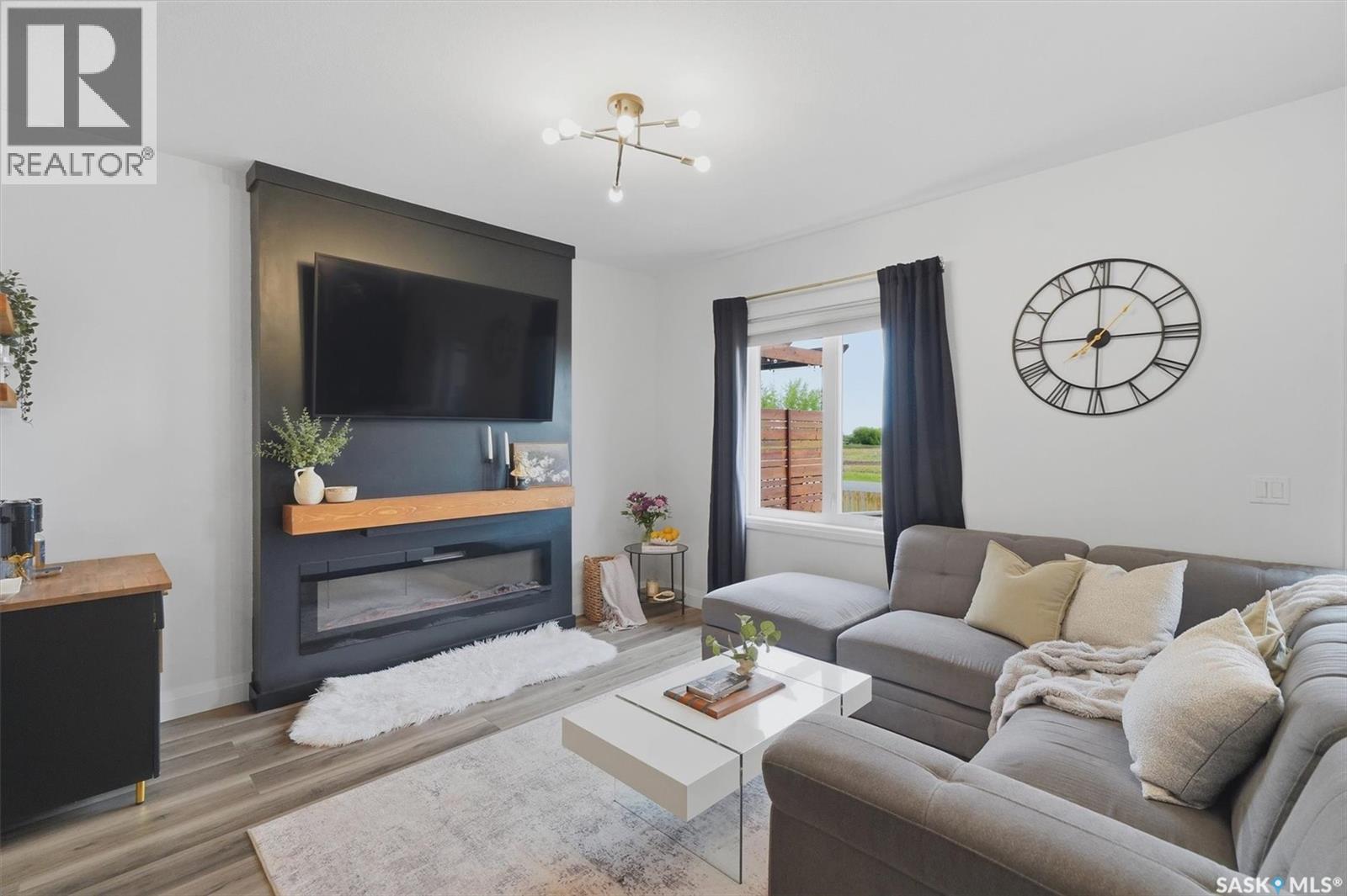 425 Redwood CRESCENT - 11