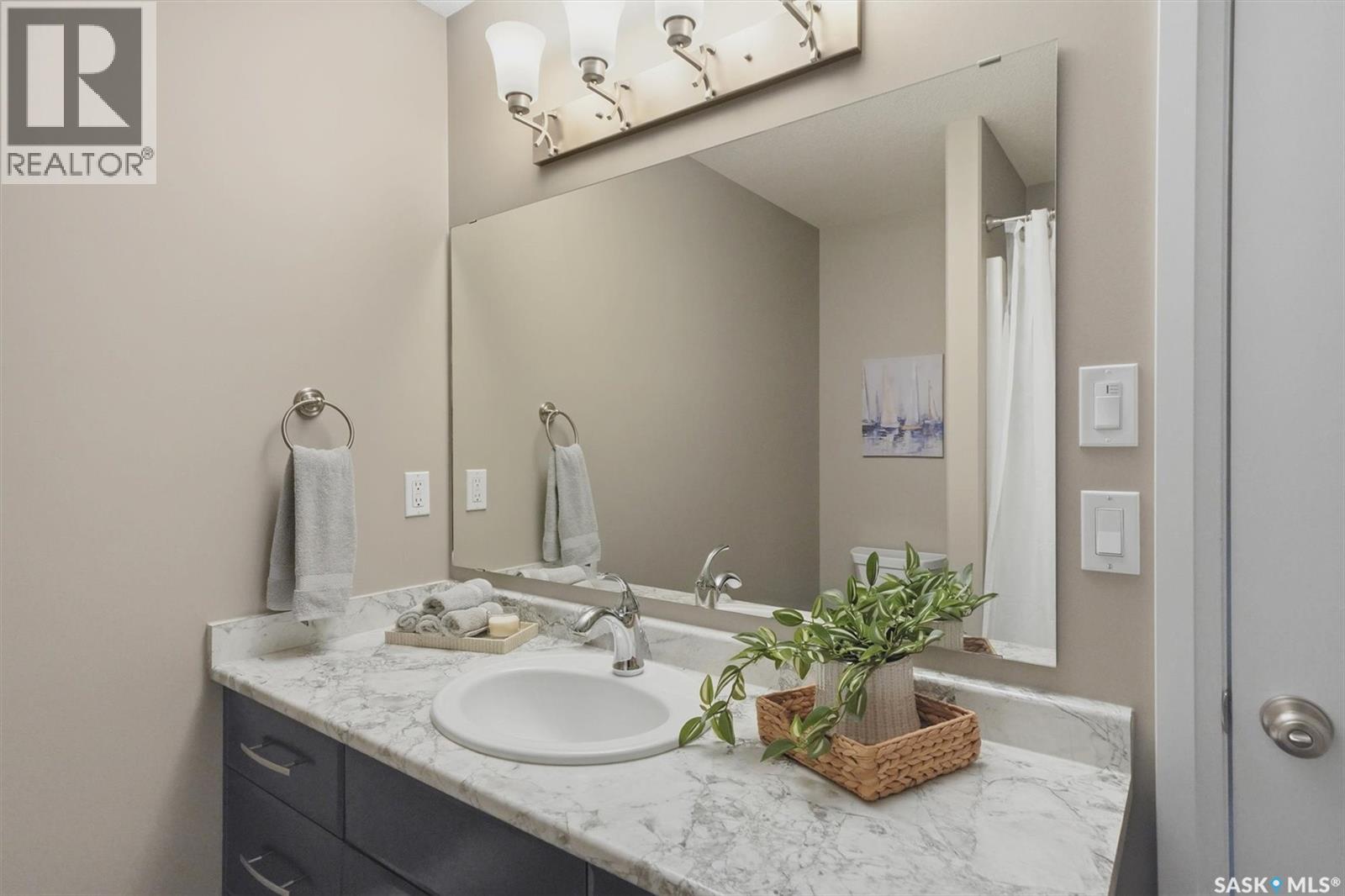 425 Redwood CRESCENT - 25