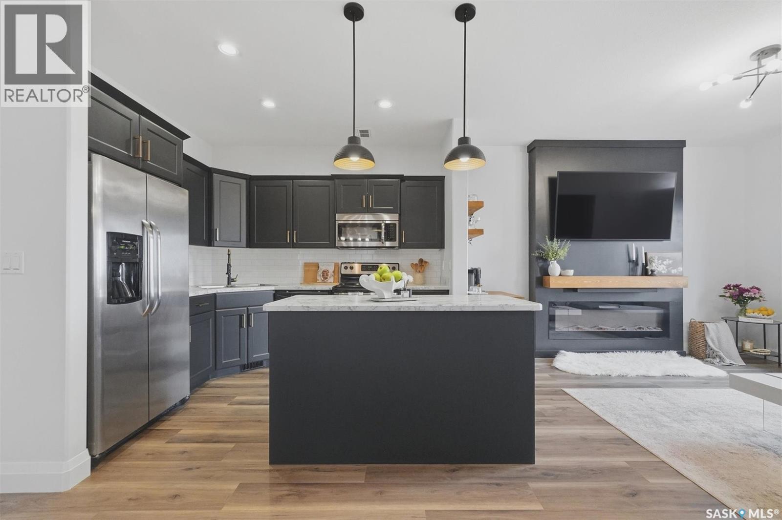 425 Redwood CRESCENT - 6