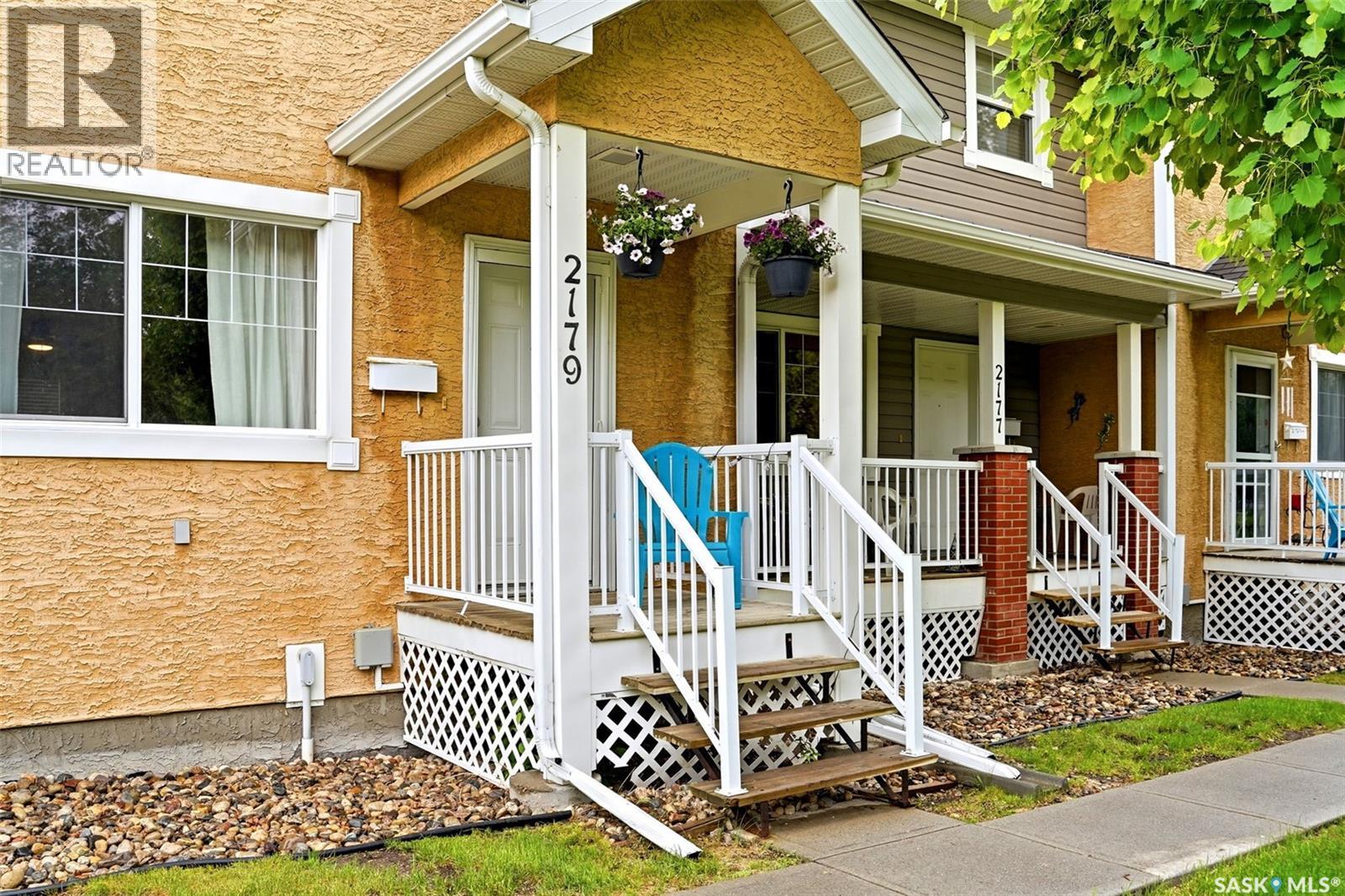 #2179 Toronto STREET - 3