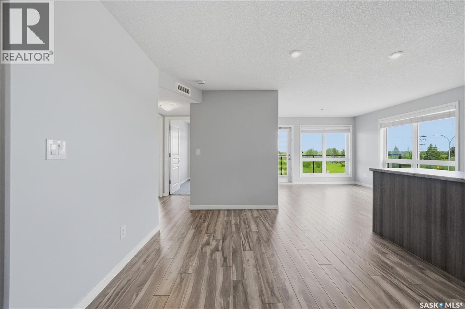 #225 915 Kristjanson ROAD - 16
