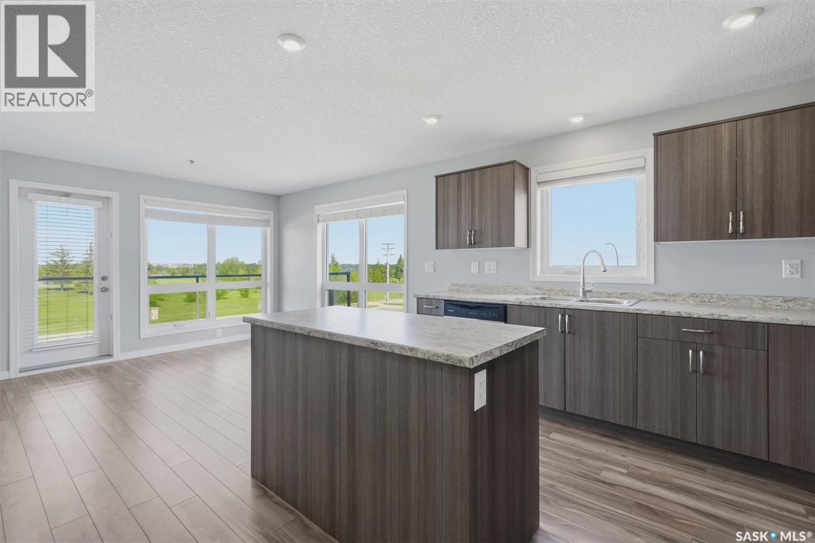 #225 915 Kristjanson ROAD - 4