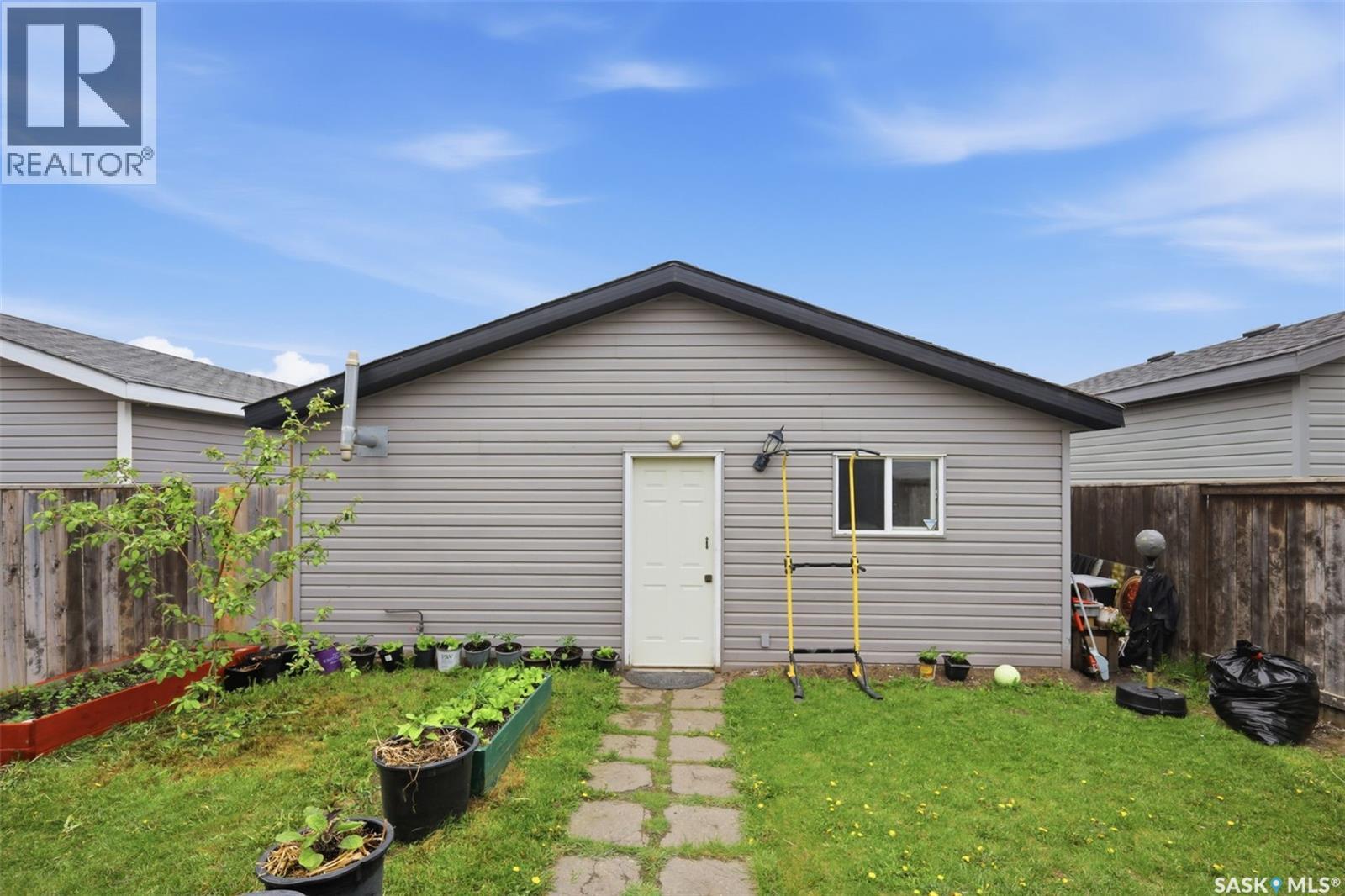 422 Blakeney CRESCENT - 40