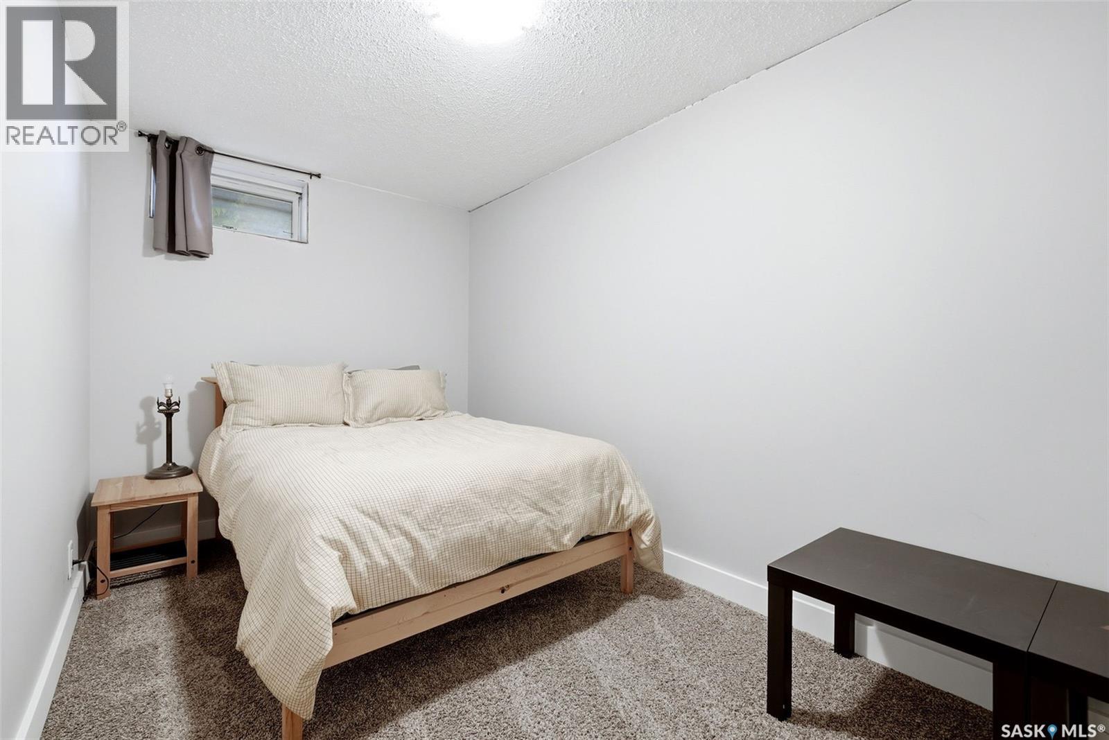 46 Newstead AVENUE - 22