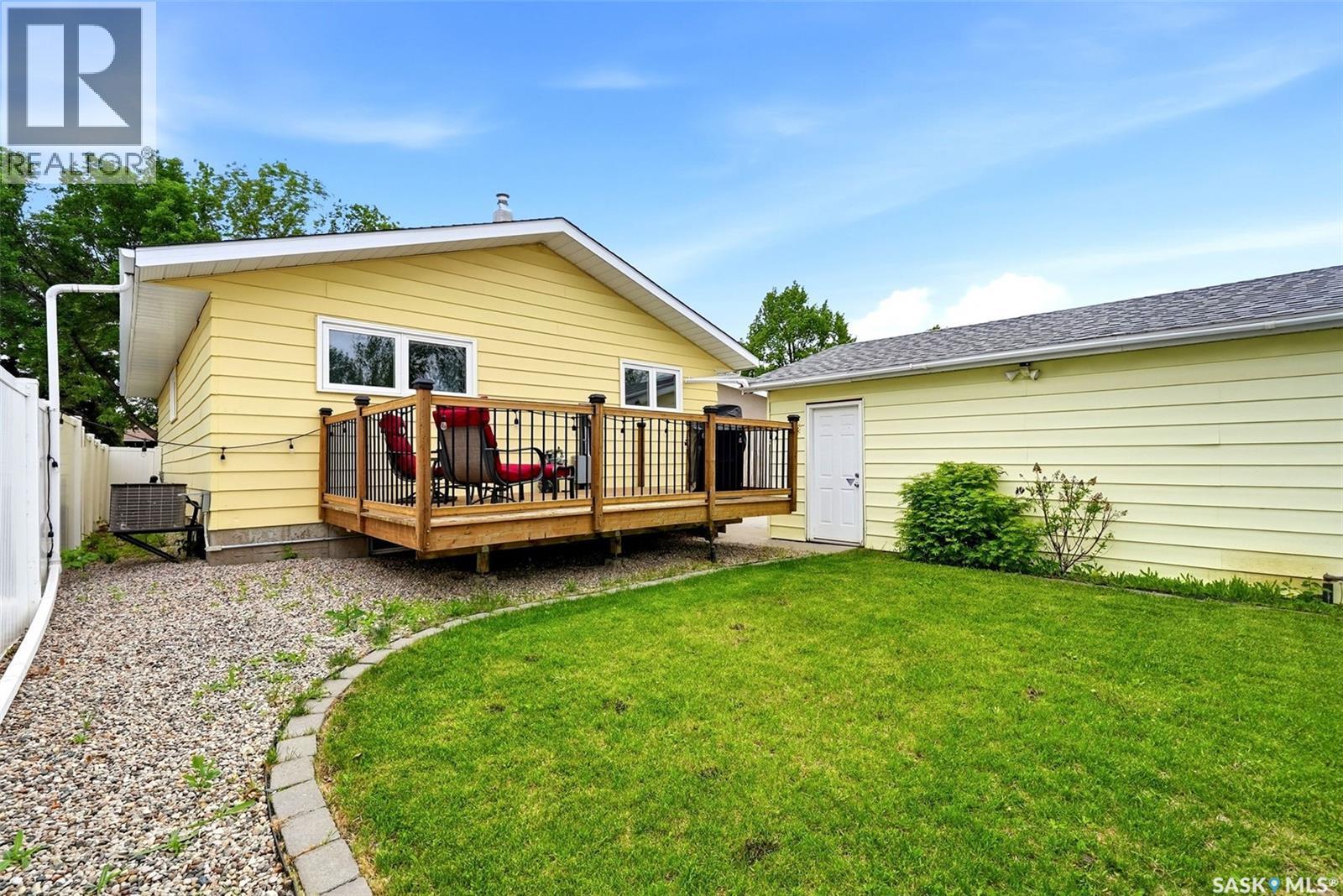 46 Newstead AVENUE - 28