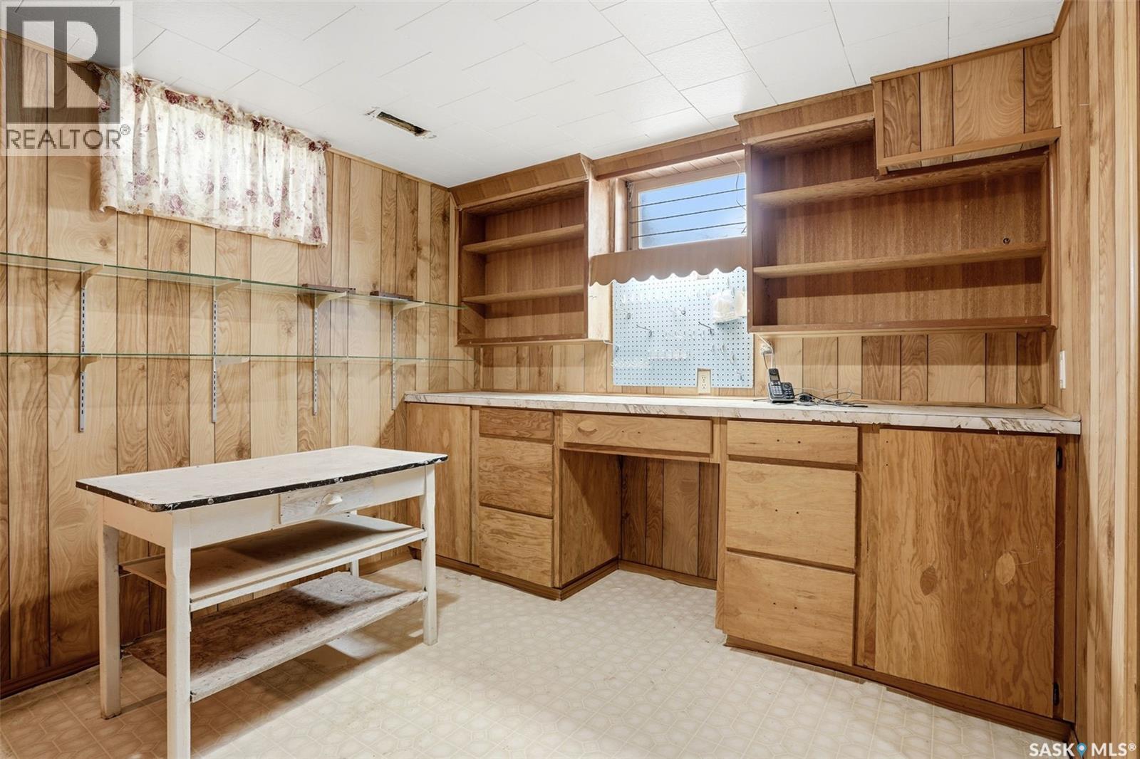 2078 McAra STREET - 30