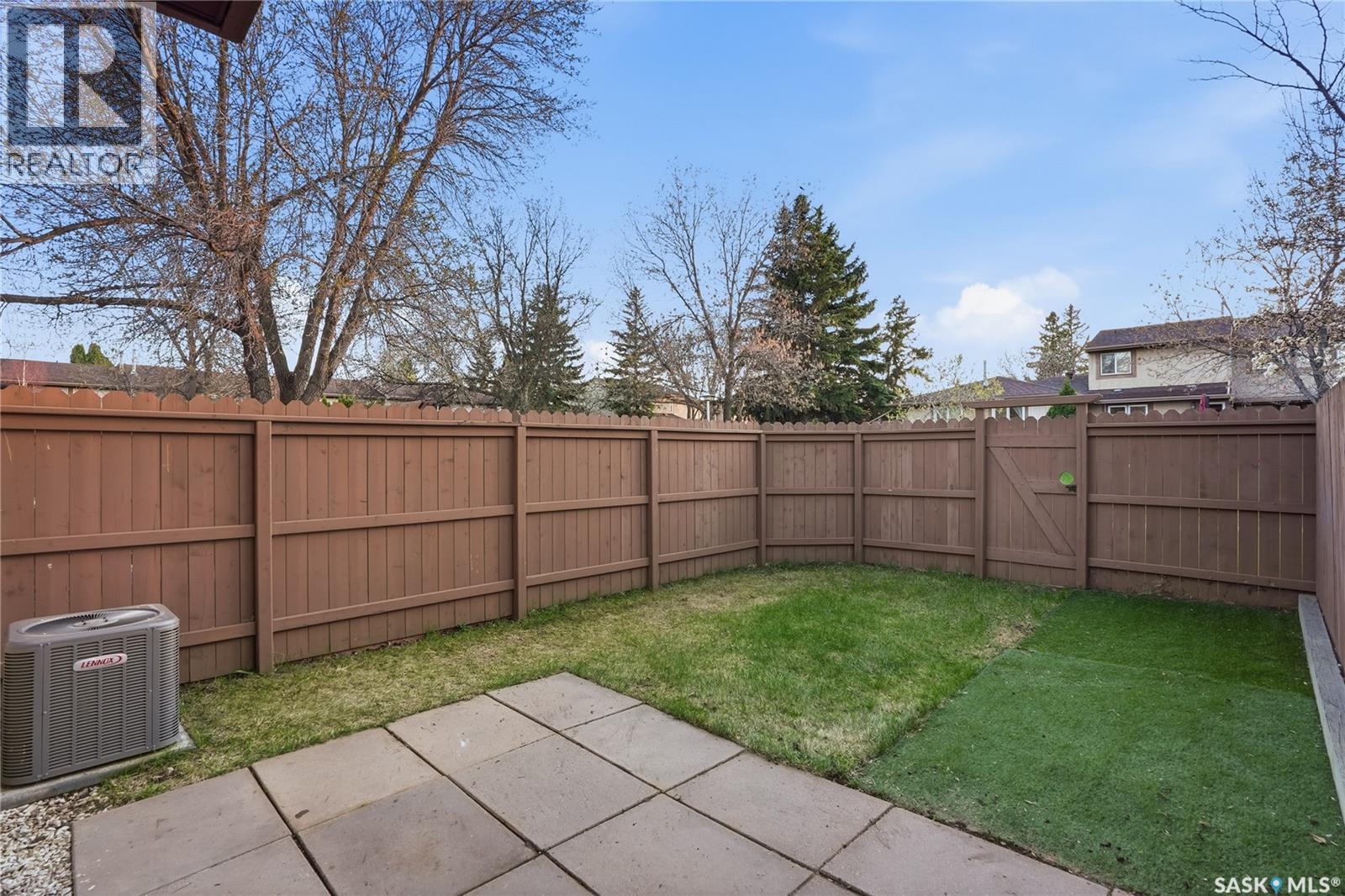 #93 1128 Mckercher DRIVE - 40