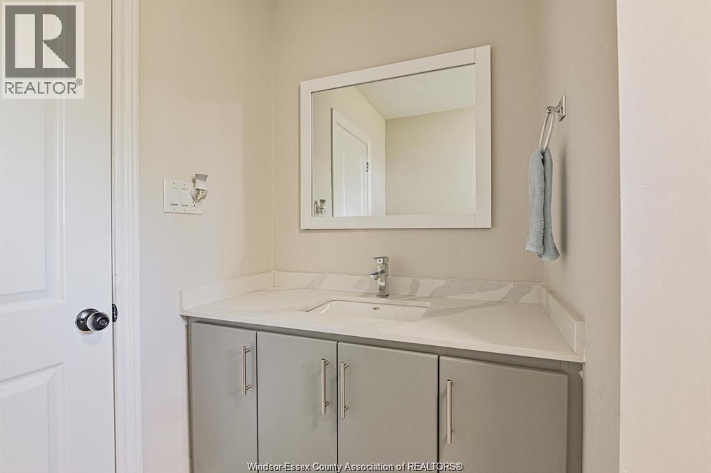 262 COTTERIE PARK - 24