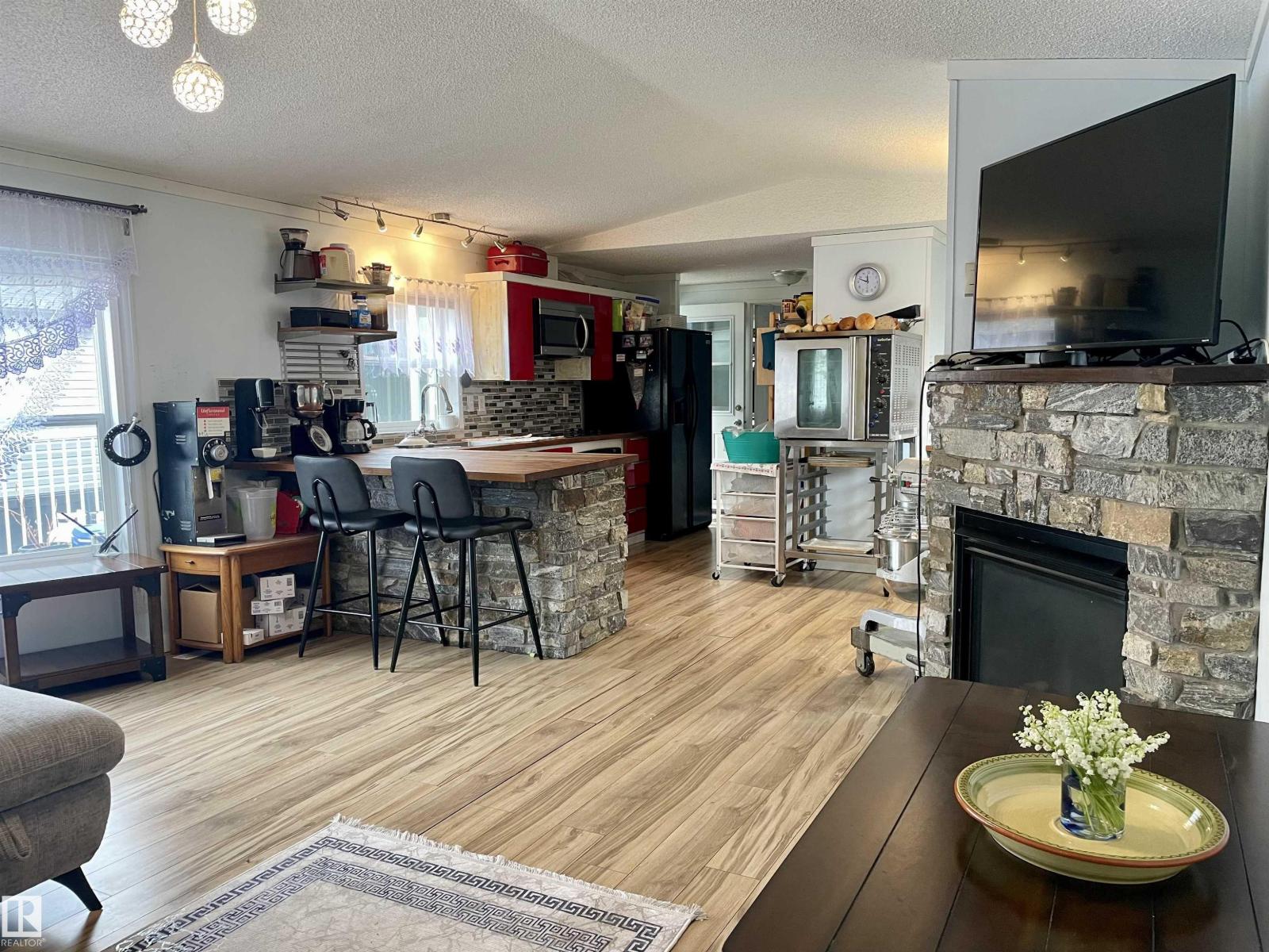 73 Willow Park Estates, Leduc