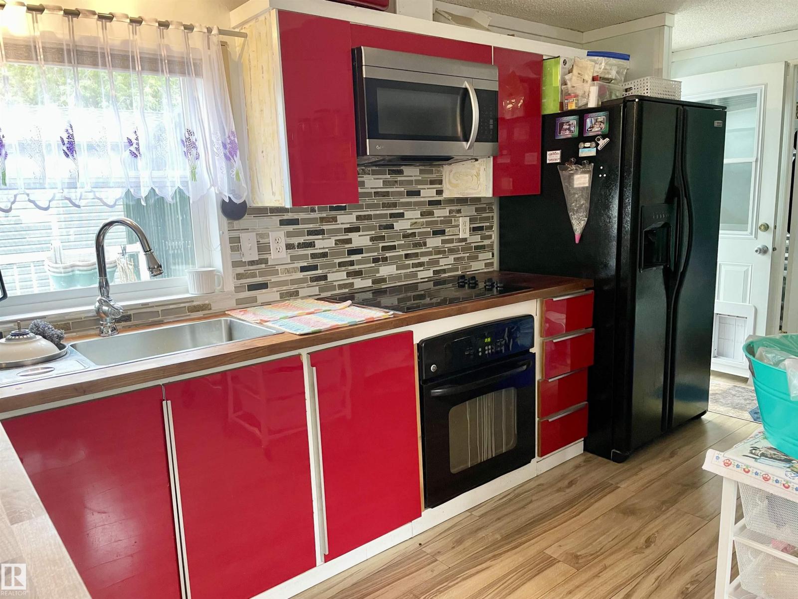 73 Willow Park Estates, Leduc