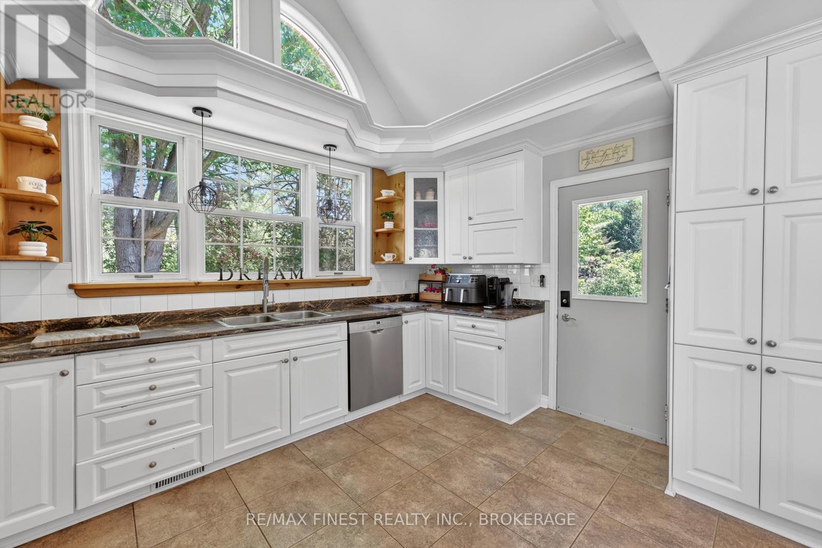 2388 HORNING ROAD - 13