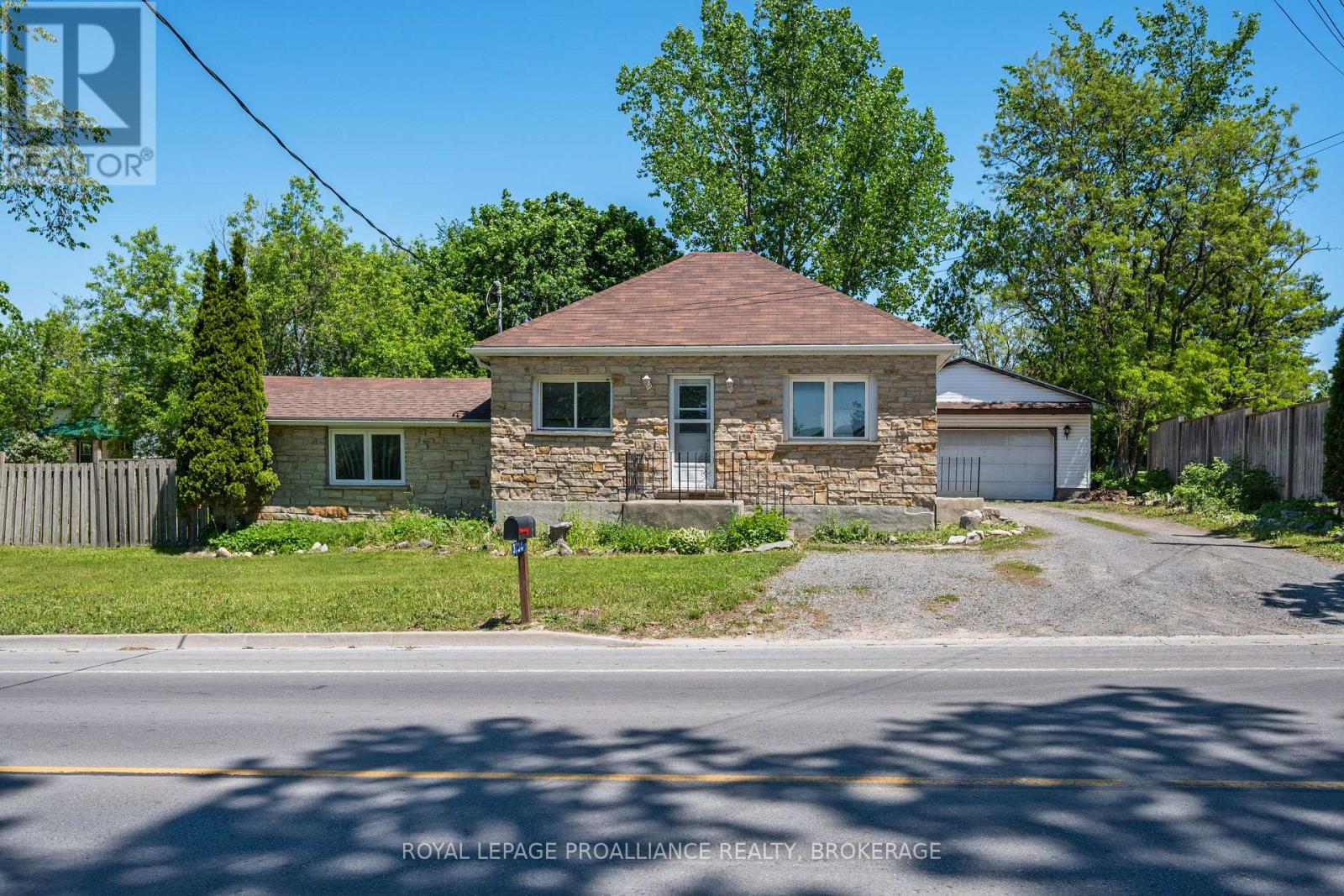 3734 BATTERSEA ROAD - 1